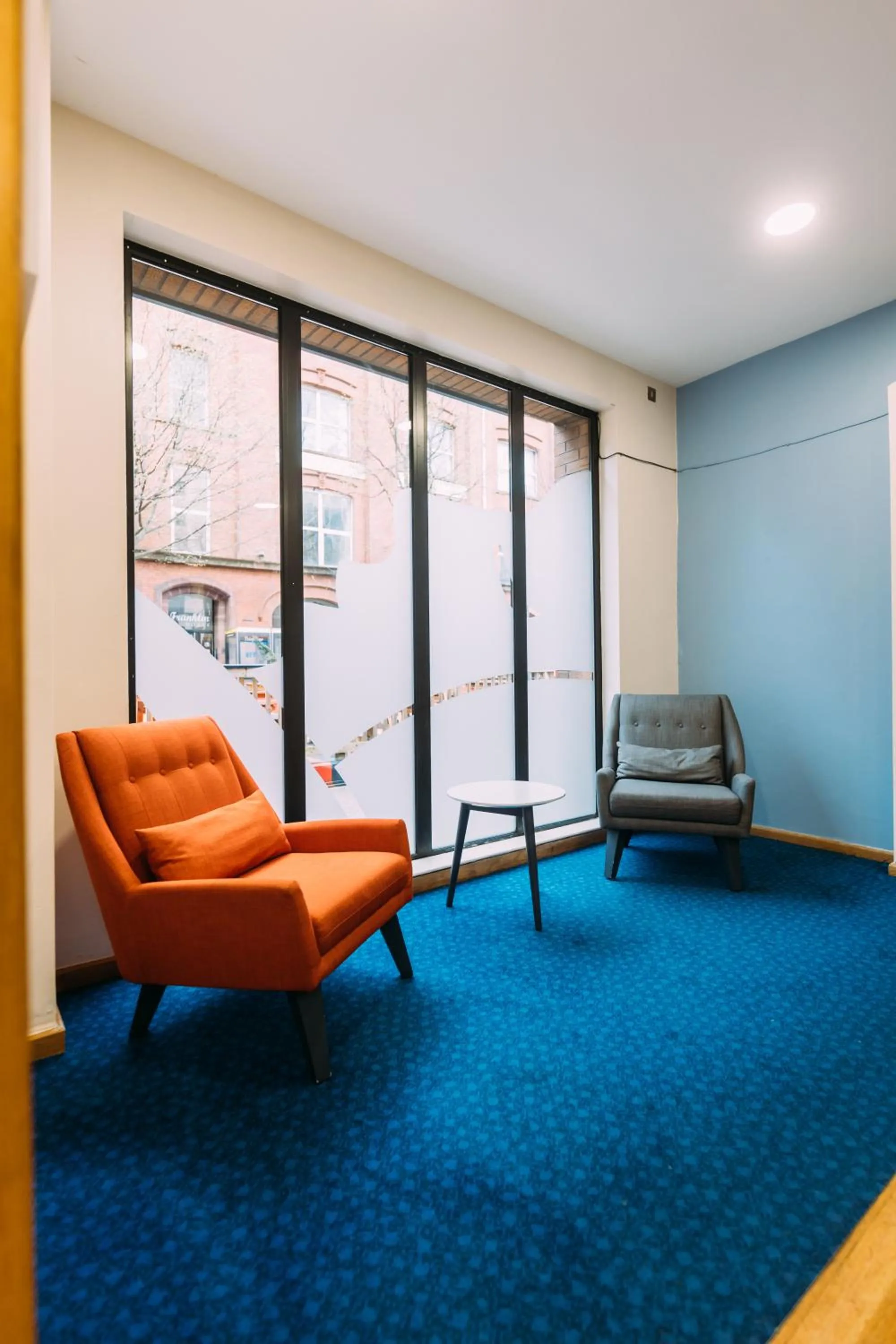 Lobby or reception in Travelodge Belfast