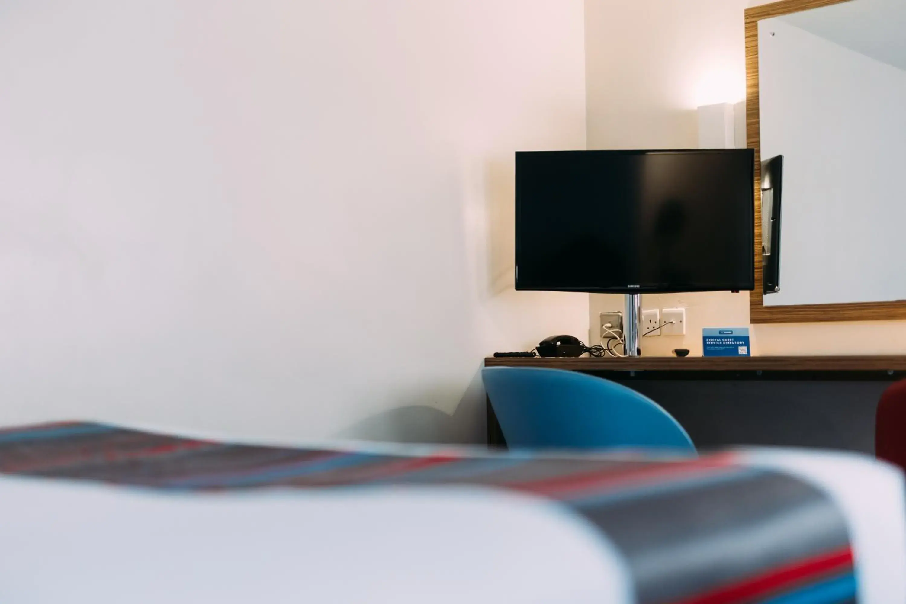 Bedroom, Bed in Travelodge Belfast Bedroom, Bed in Travelodge Belfast