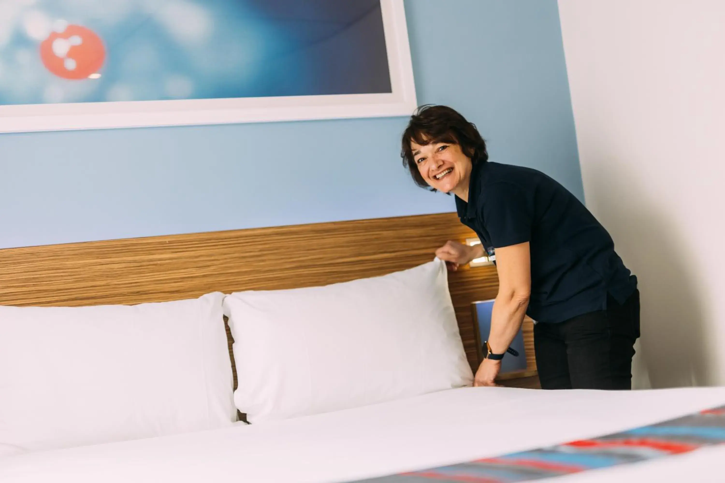 Staff, Bed in Travelodge Belfast Staff, Bed in Travelodge Belfast