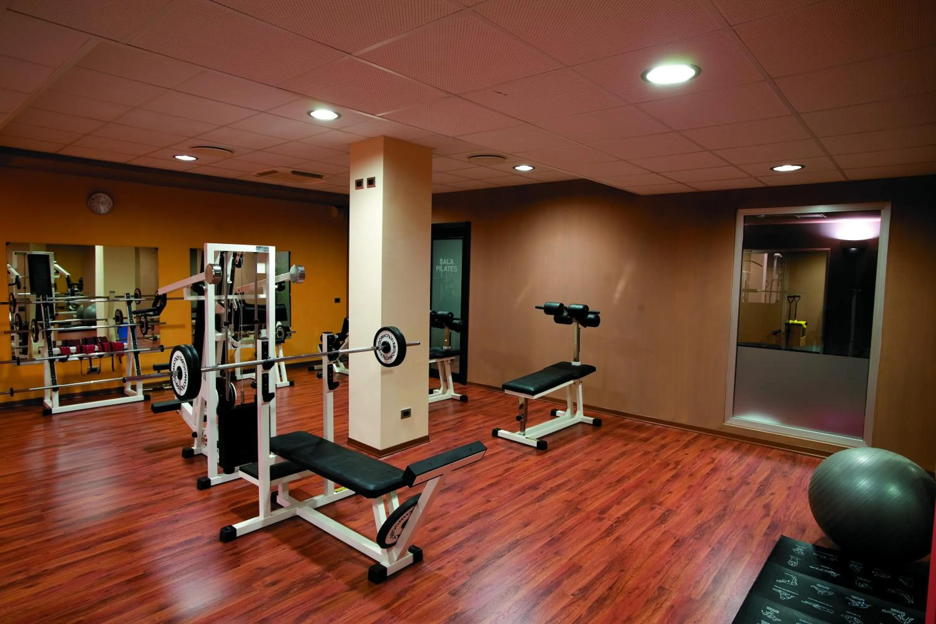 Fitness centre/facilities in Concordia Hotel