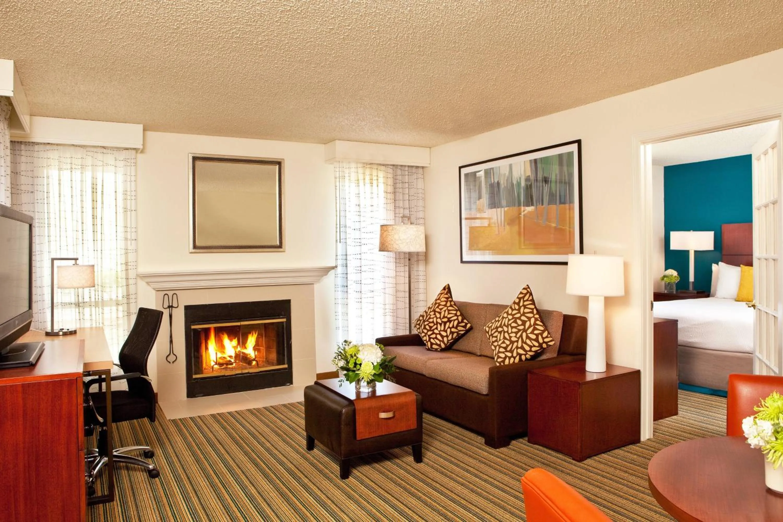 Living room in Residence Inn by Marriott Sacramento Airport Natomas
