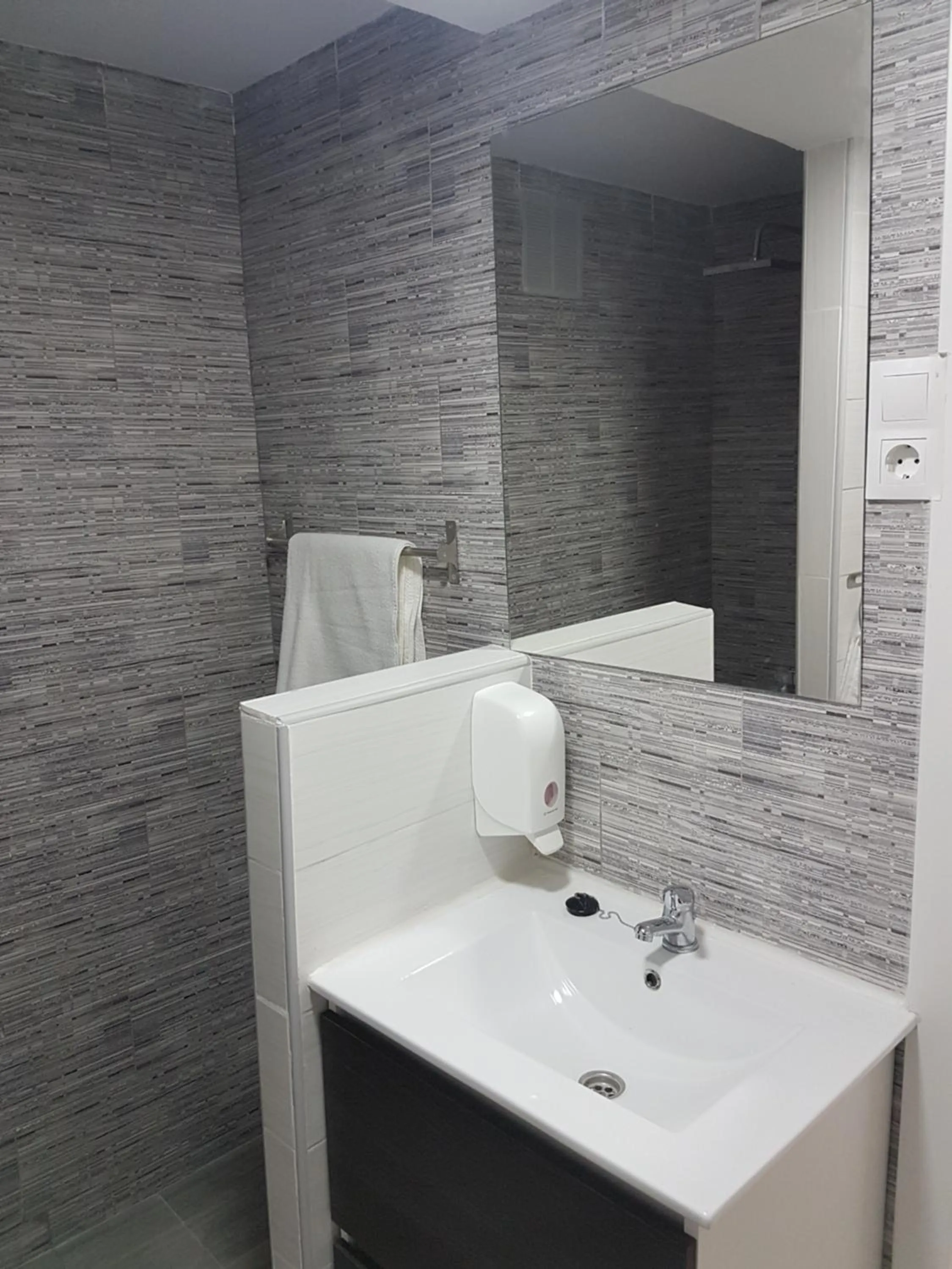 Bathroom in Guesthouse Central