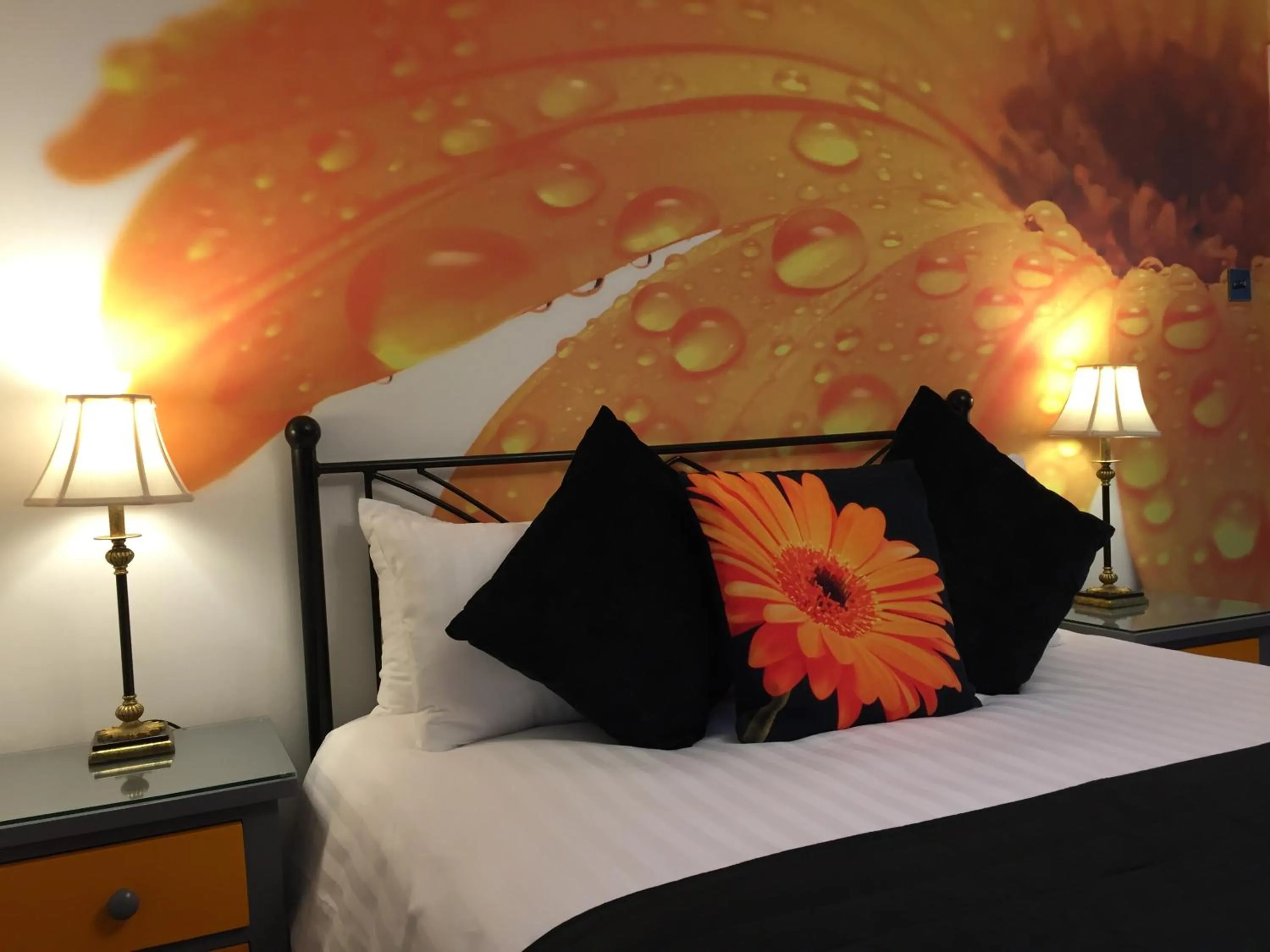 Bed in The 25 Boutique B&B - Adults Only