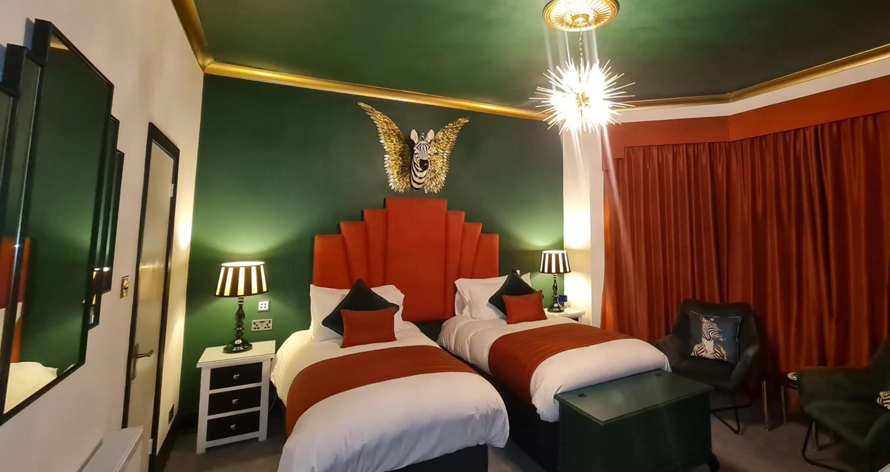 Bed in The 25 Boutique B&B - Adults Only