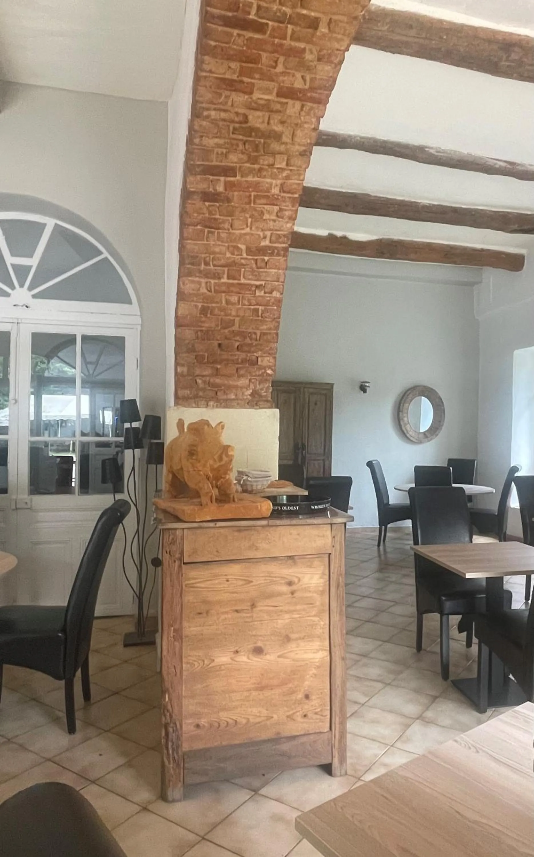 Restaurant/places to eat in Logis Hotel Restaurant Le Domaine de la Régalière