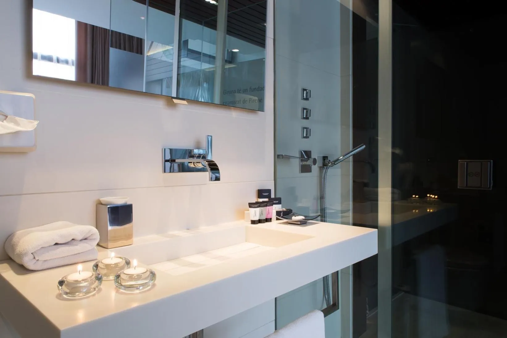 Bathroom in Hotel Museu Llegendes de Girona