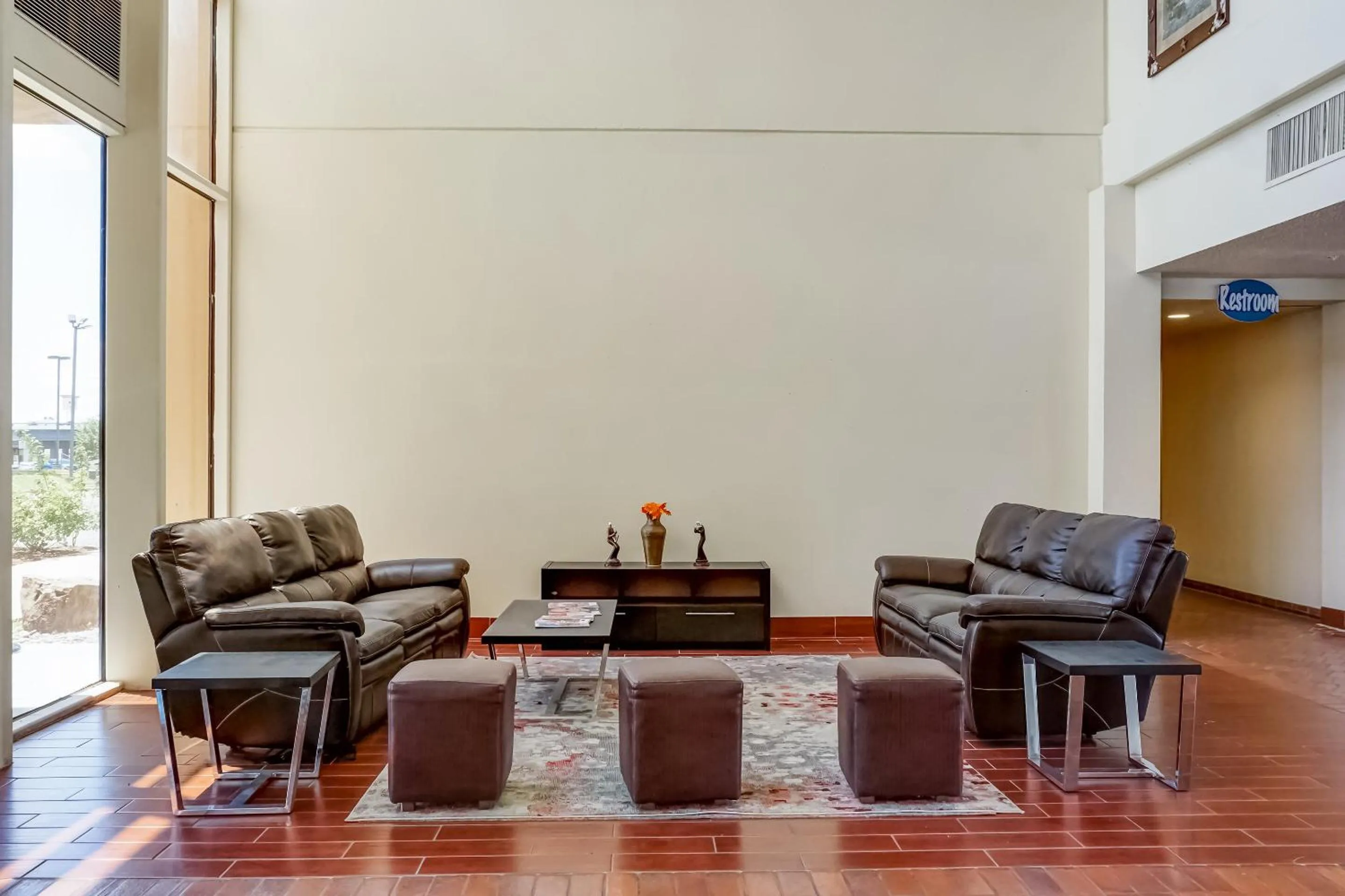 Lobby or reception in OYO Hotel Killeen East Central