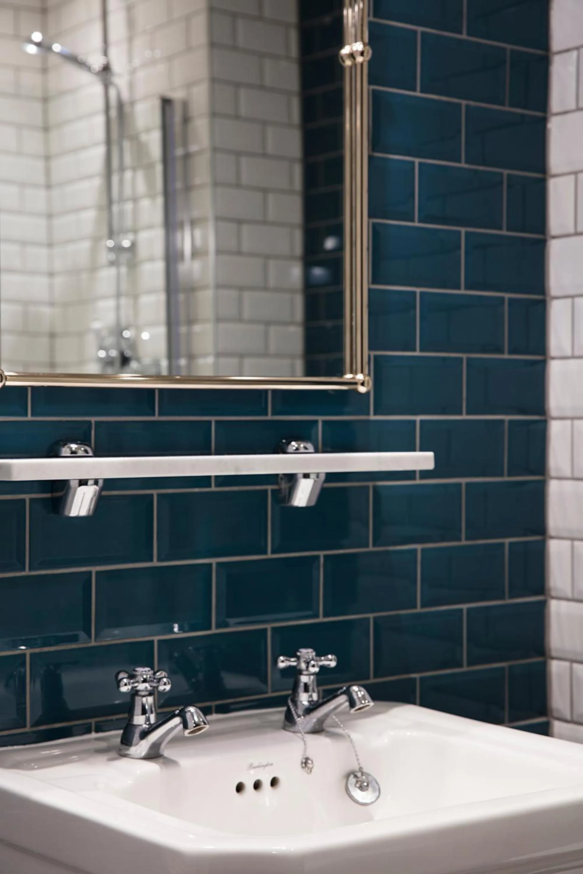 Bathroom in Hotel Cromwell Stevenage