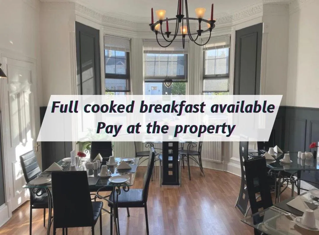 Restaurant/places to eat in Beechwood Ensuite Guest House