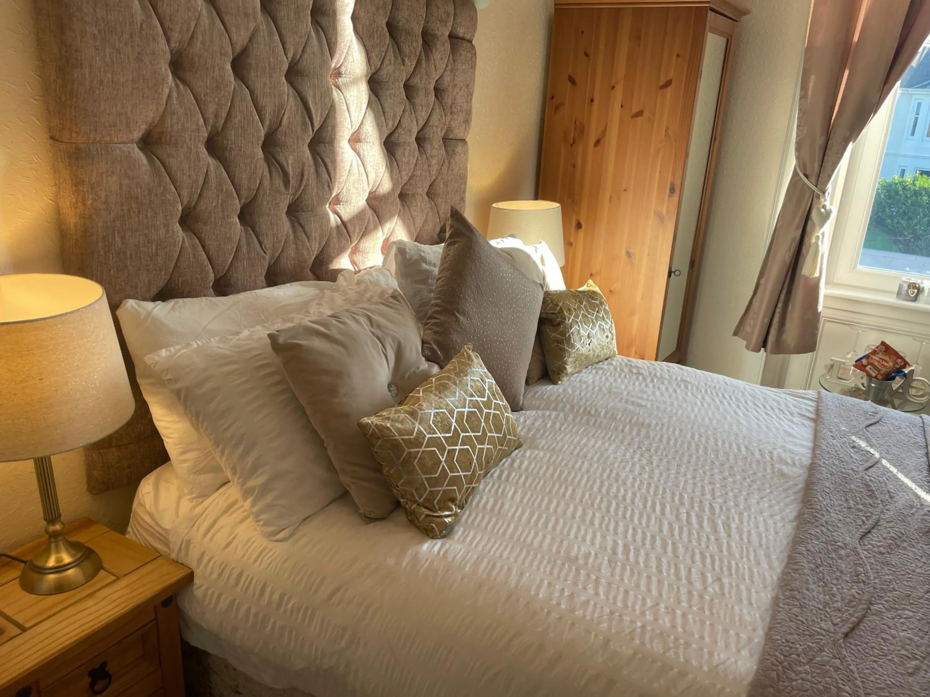 Bed in Beechwood Ensuite Guest House