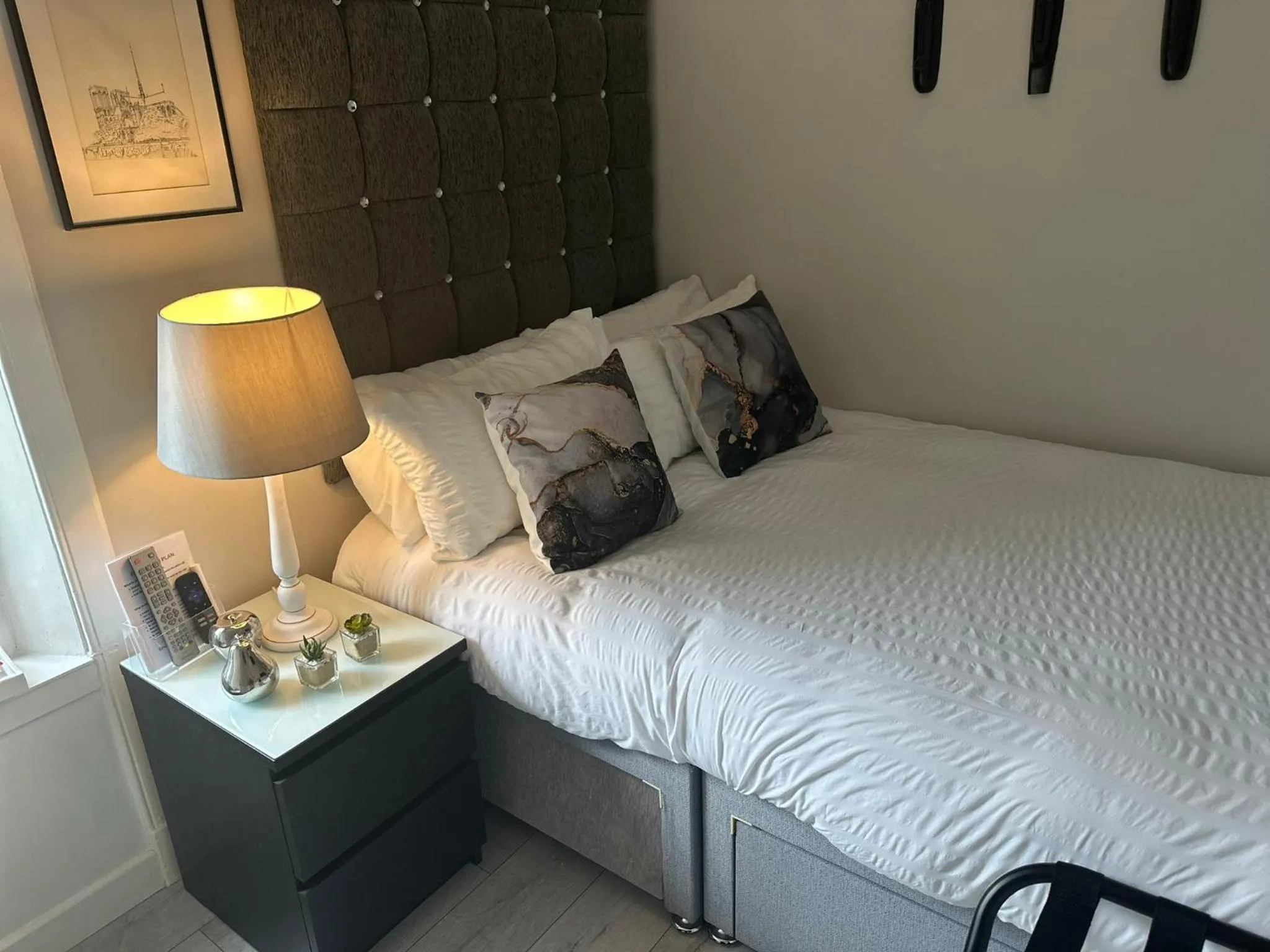 Bed in Beechwood Ensuite Guest House