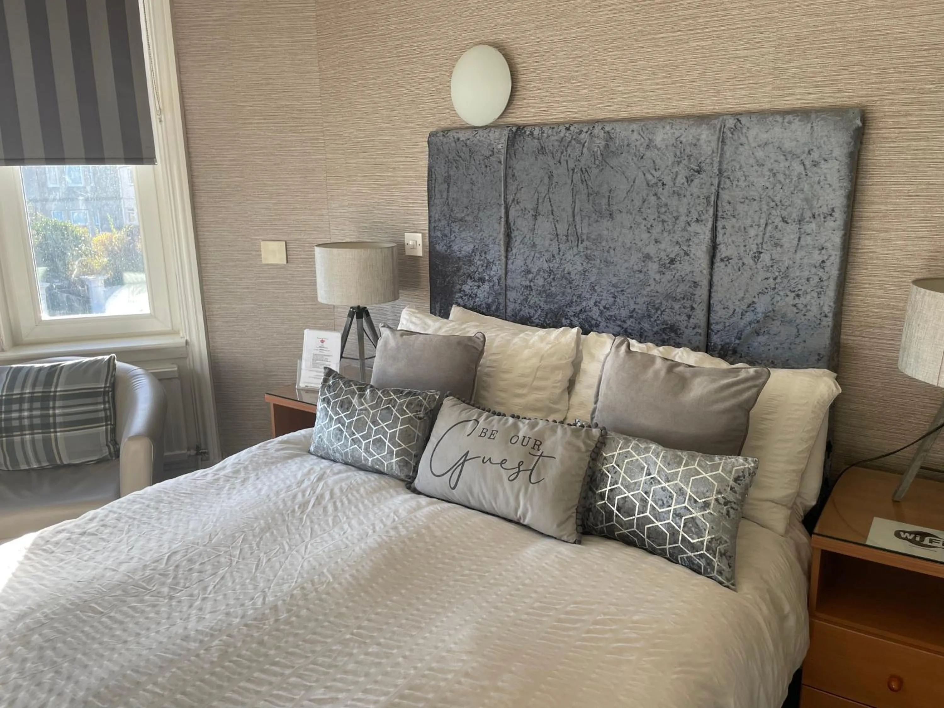 Bed in Beechwood Ensuite Guest House