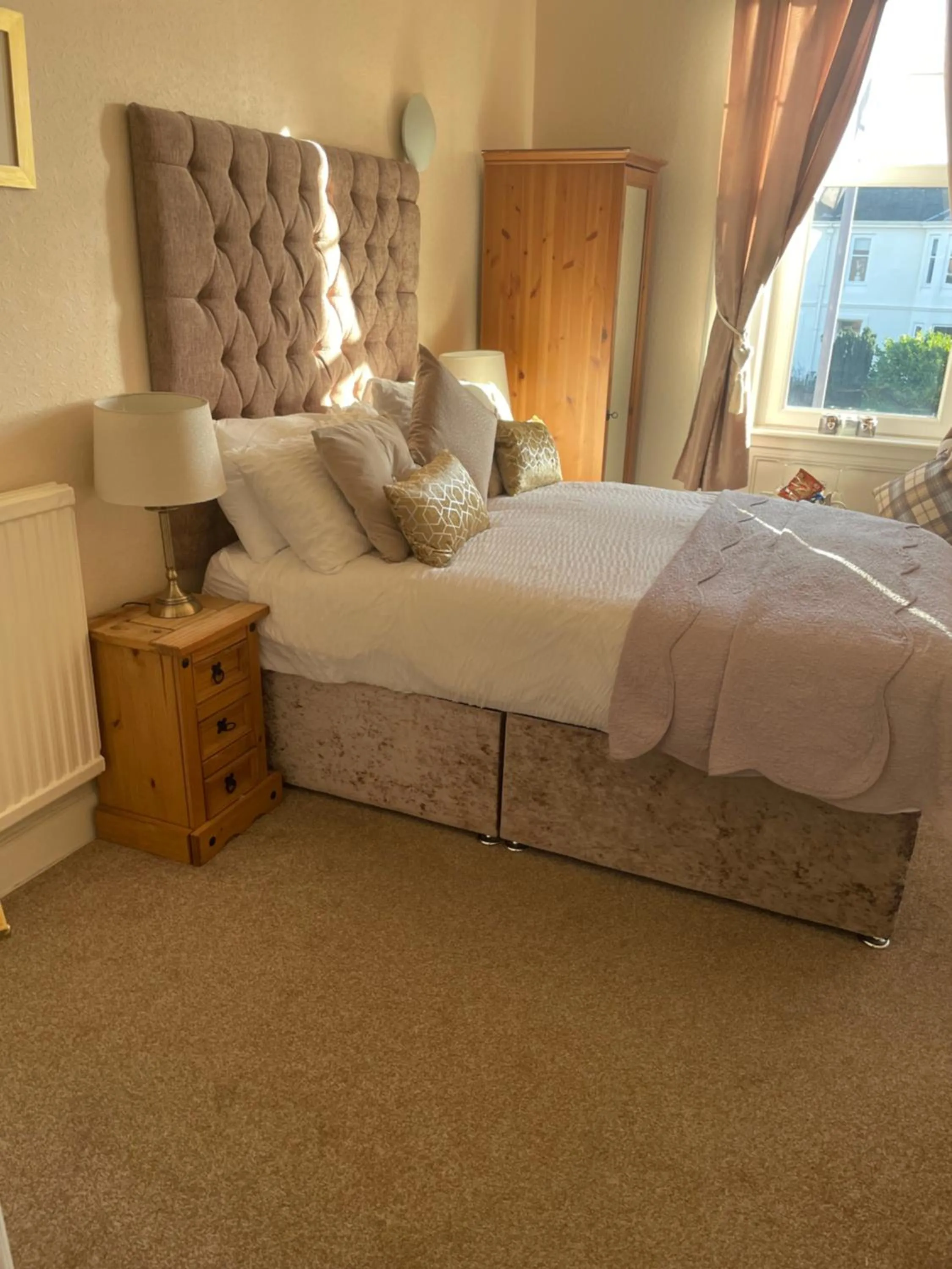 Bed in Beechwood Ensuite Guest House