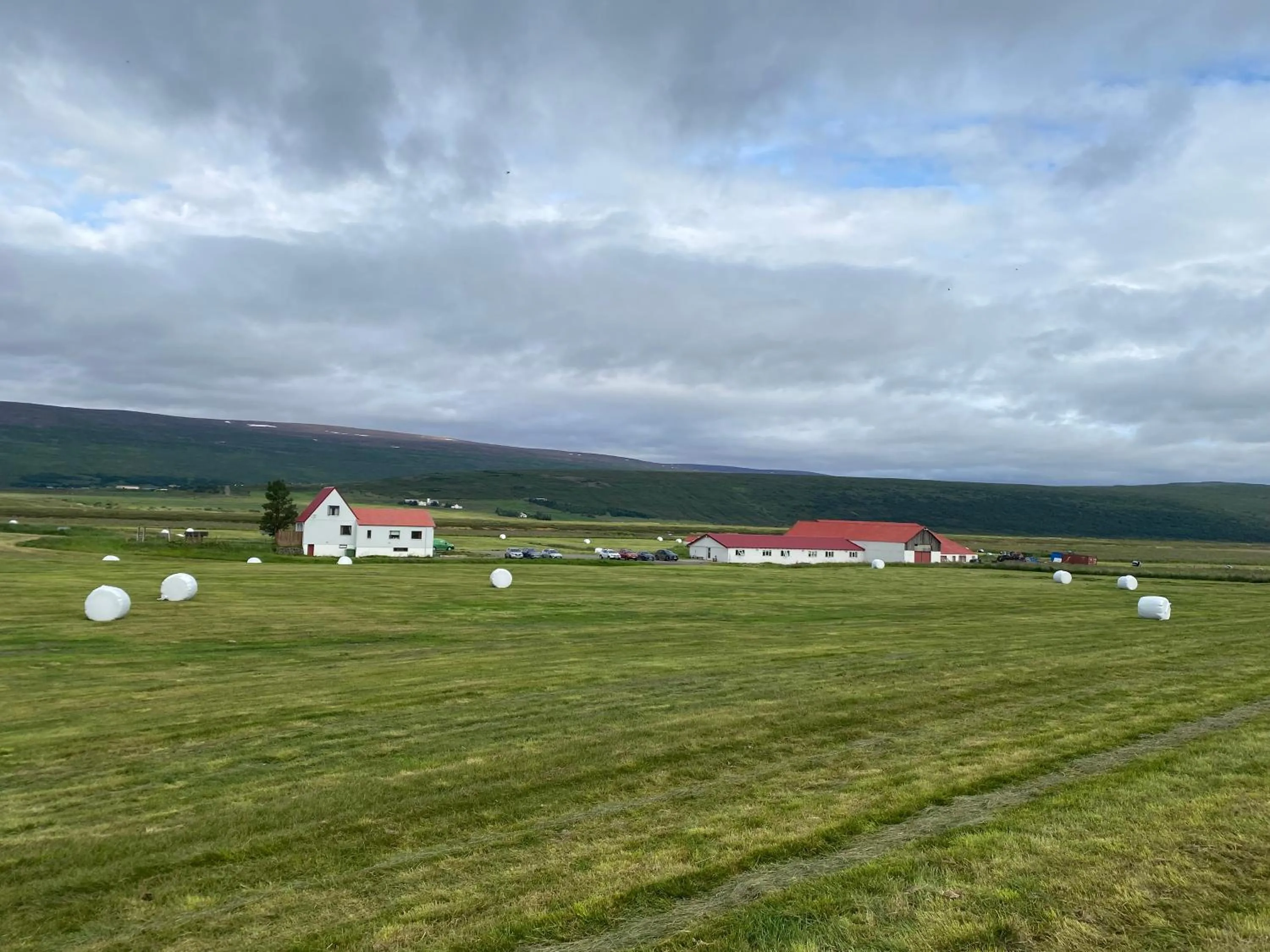 Property building in Fljótsbakki Hotel