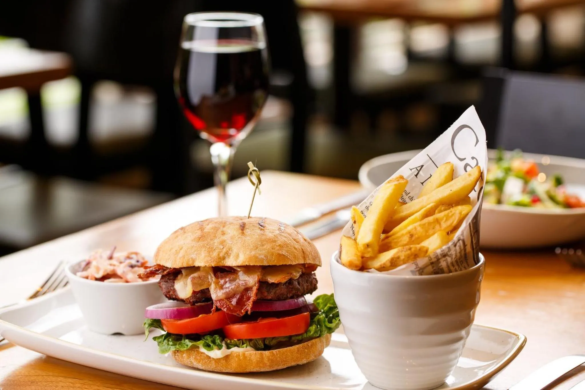 Restaurant/places to eat in Holiday Inn Basildon by IHG