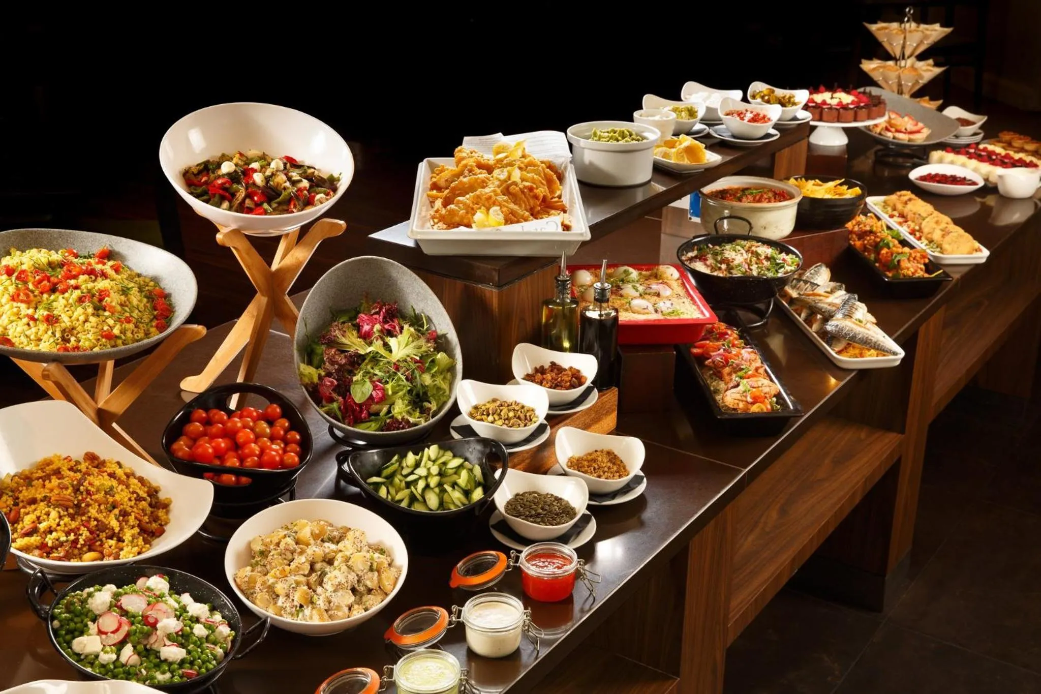 Meeting/conference room in Holiday Inn Basildon by IHG