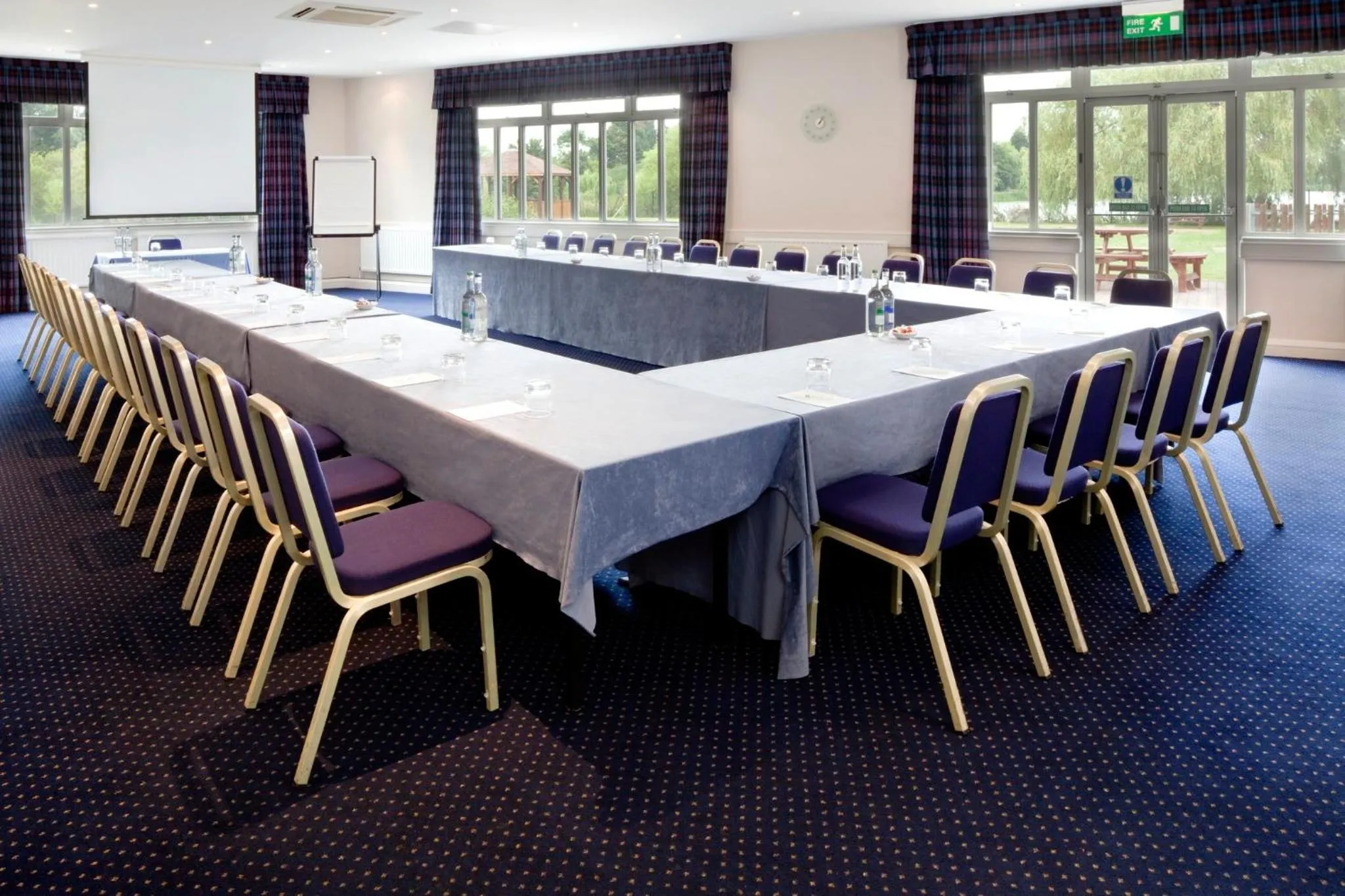 Meeting/conference room in Holiday Inn Basildon by IHG