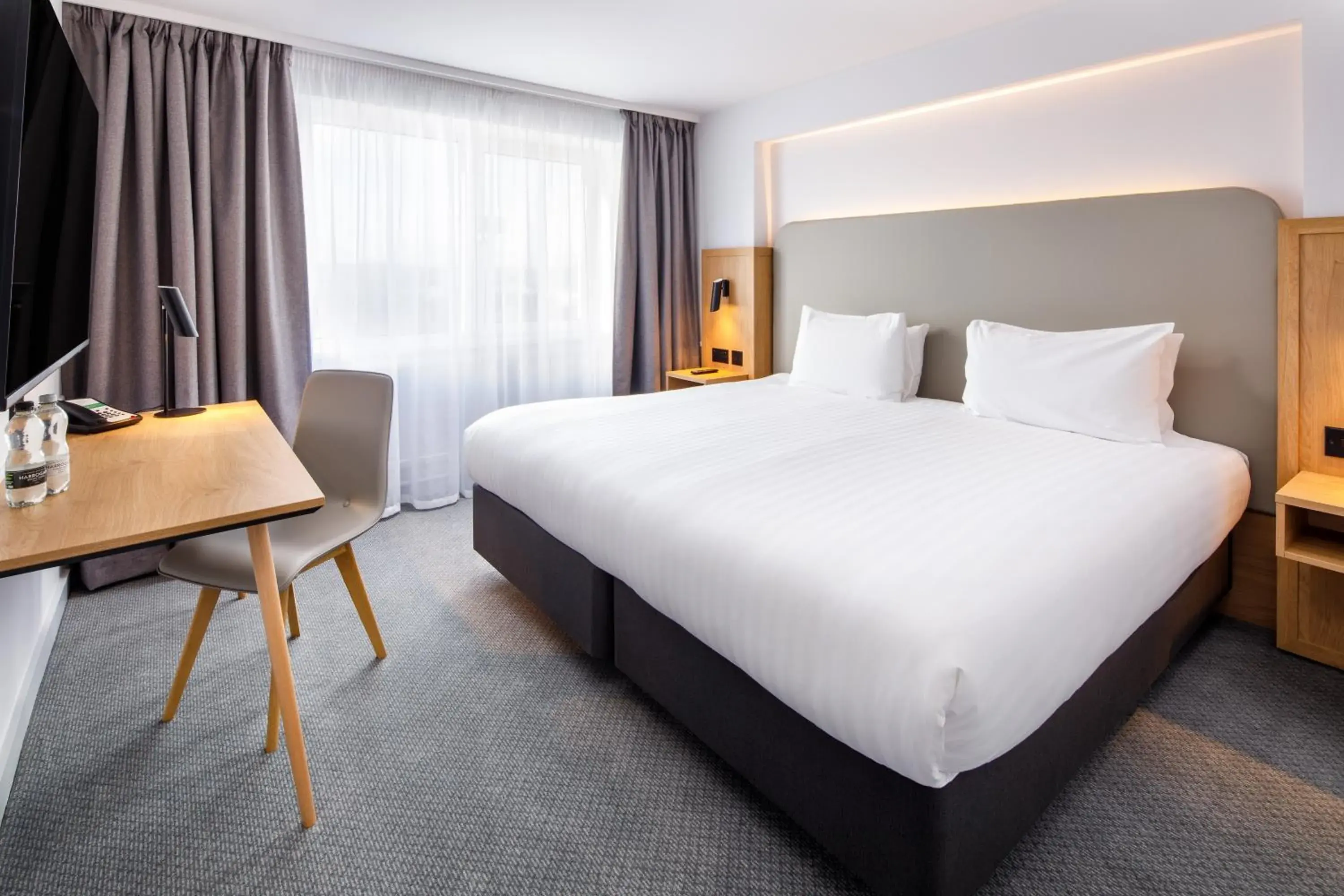 Bed in Holiday Inn Basildon by IHG Bed in Holiday Inn Basildon by IHG