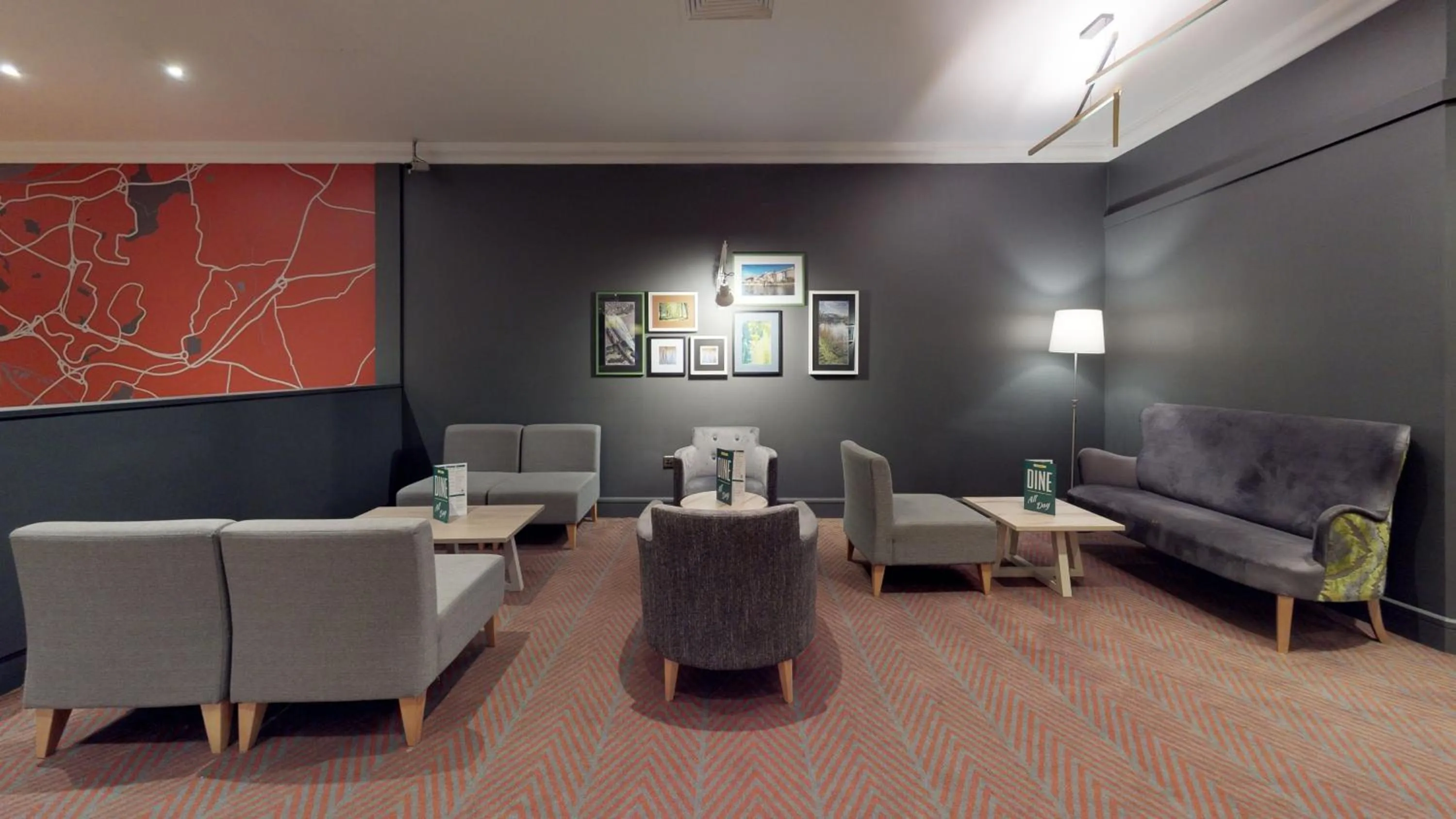 Lounge or bar in Holiday Inn Runcorn M56 Junction 12 by IHG