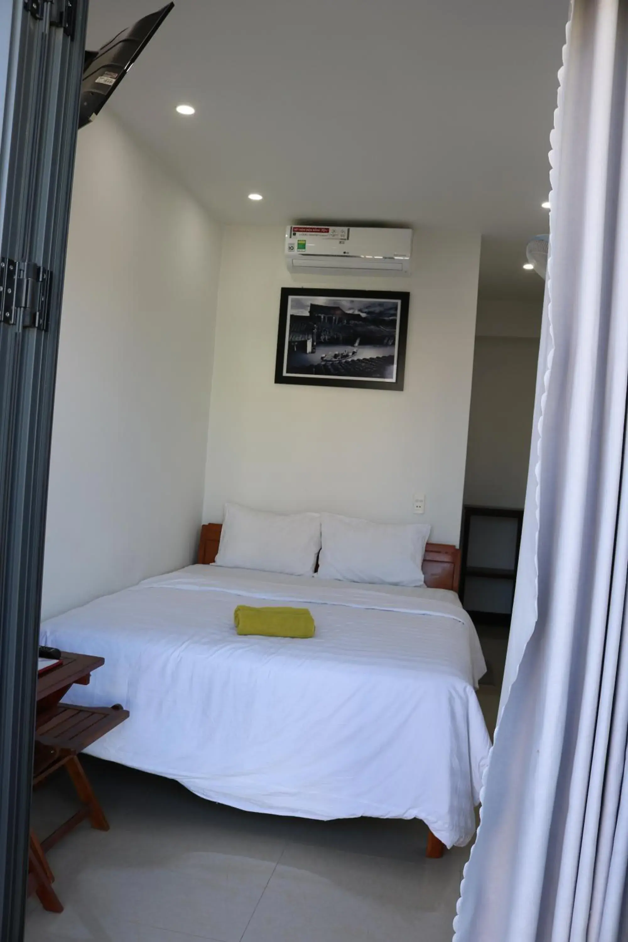 Double Room with Balcony in Green garden house Double Room with Balcony in Green garden house