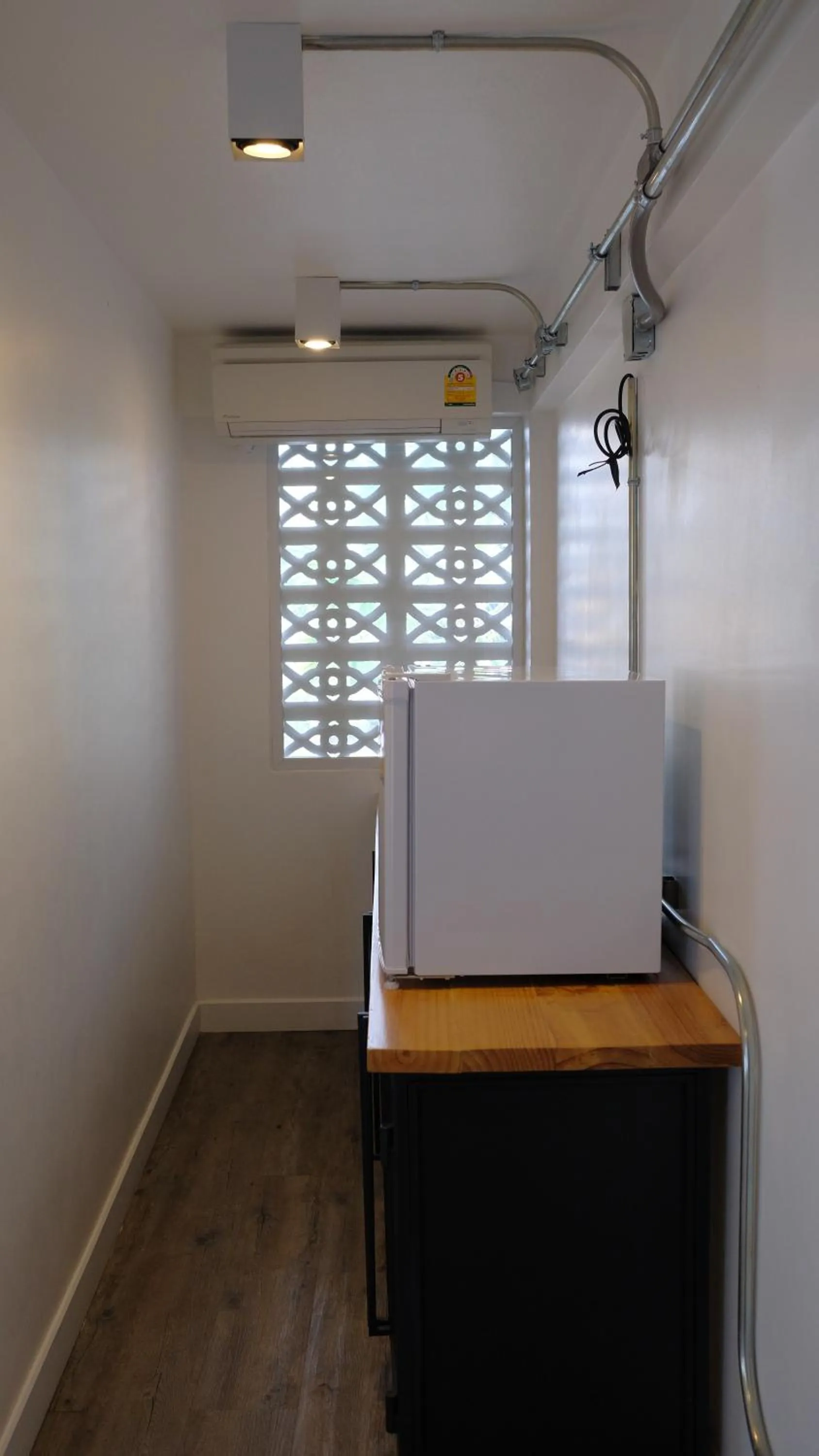 Kitchen or kitchenette in Iron32 Hotel