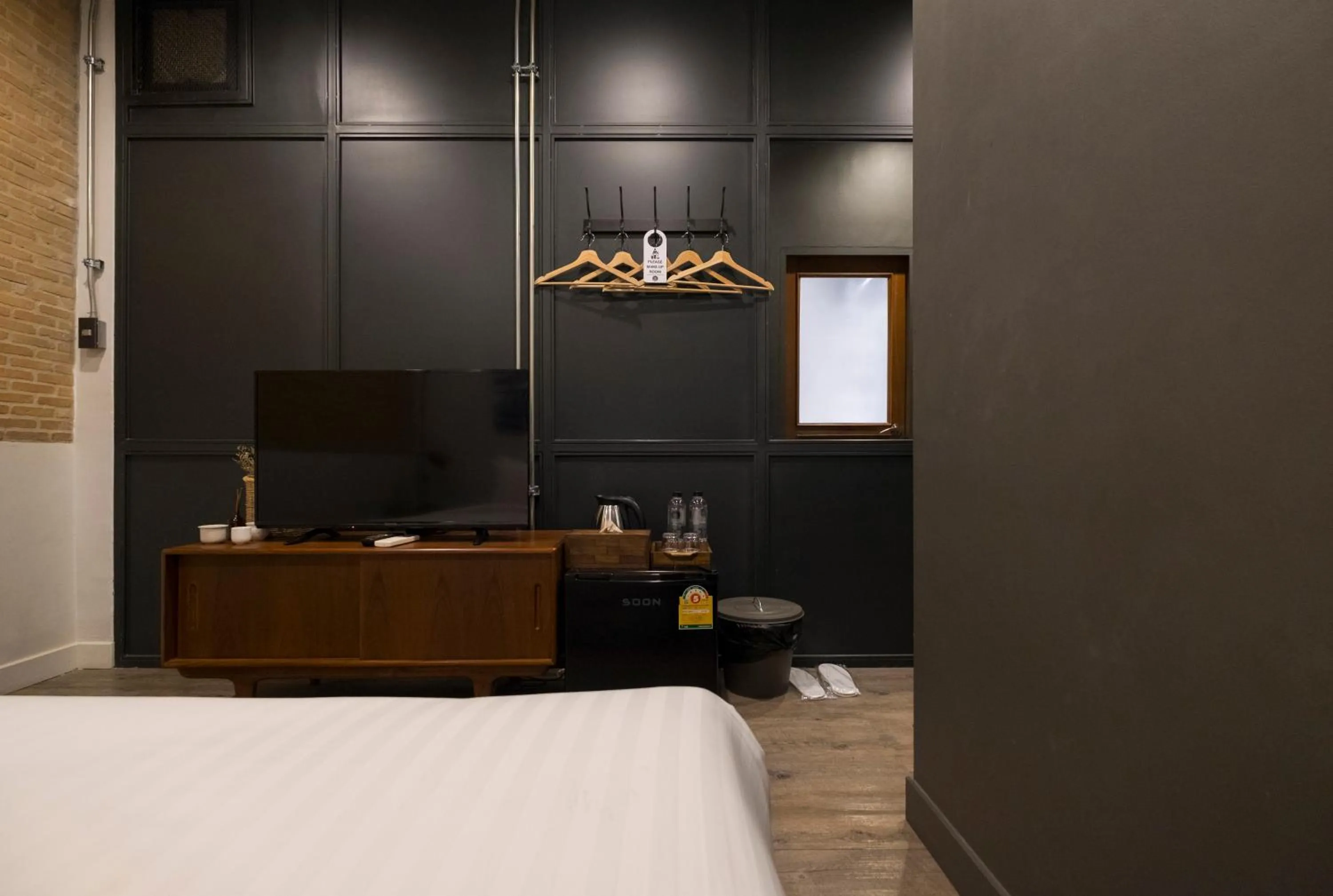 TV and multimedia, Bed in Iron32 Hotel