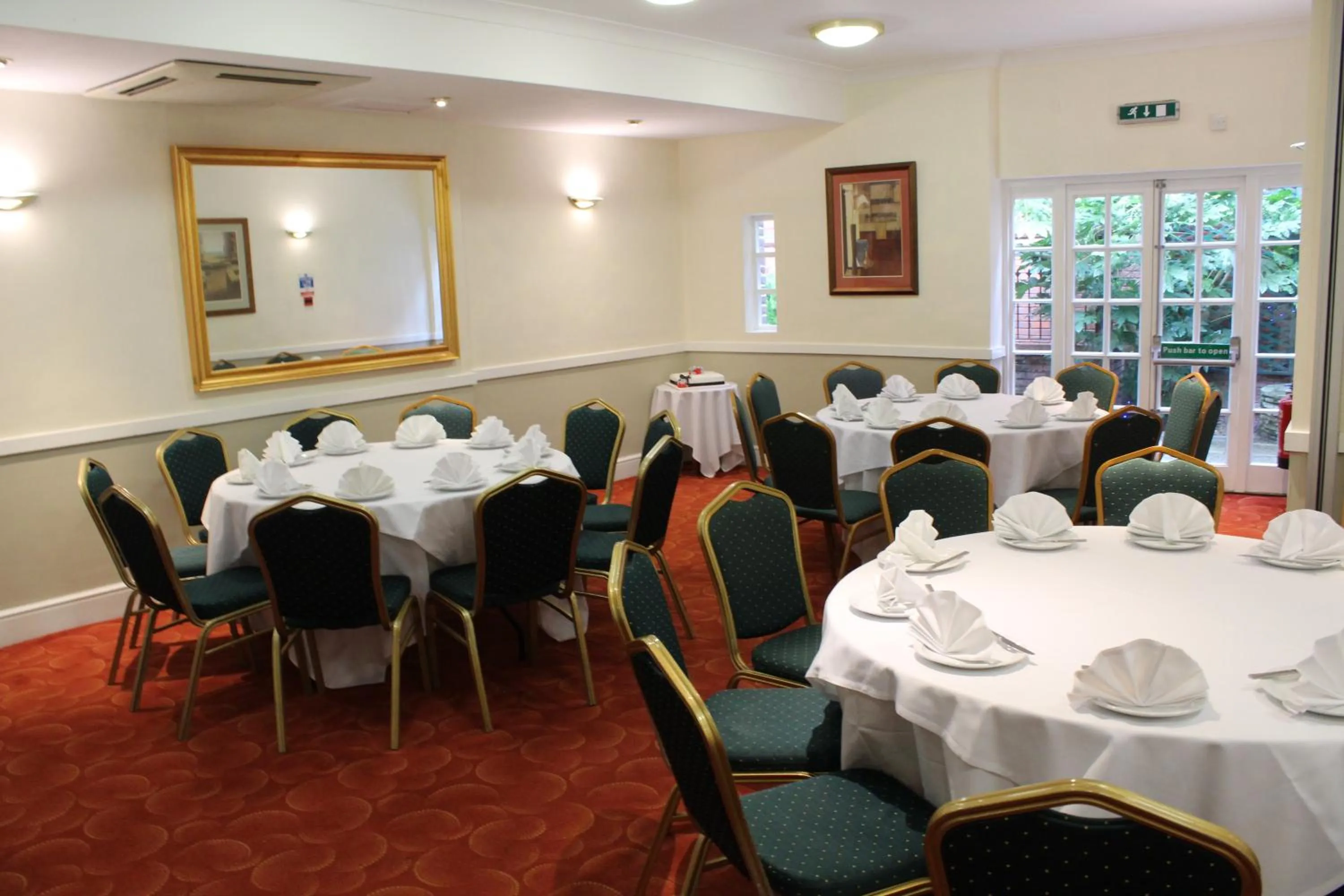Banquet/Function facilities in Red Lion Hotel