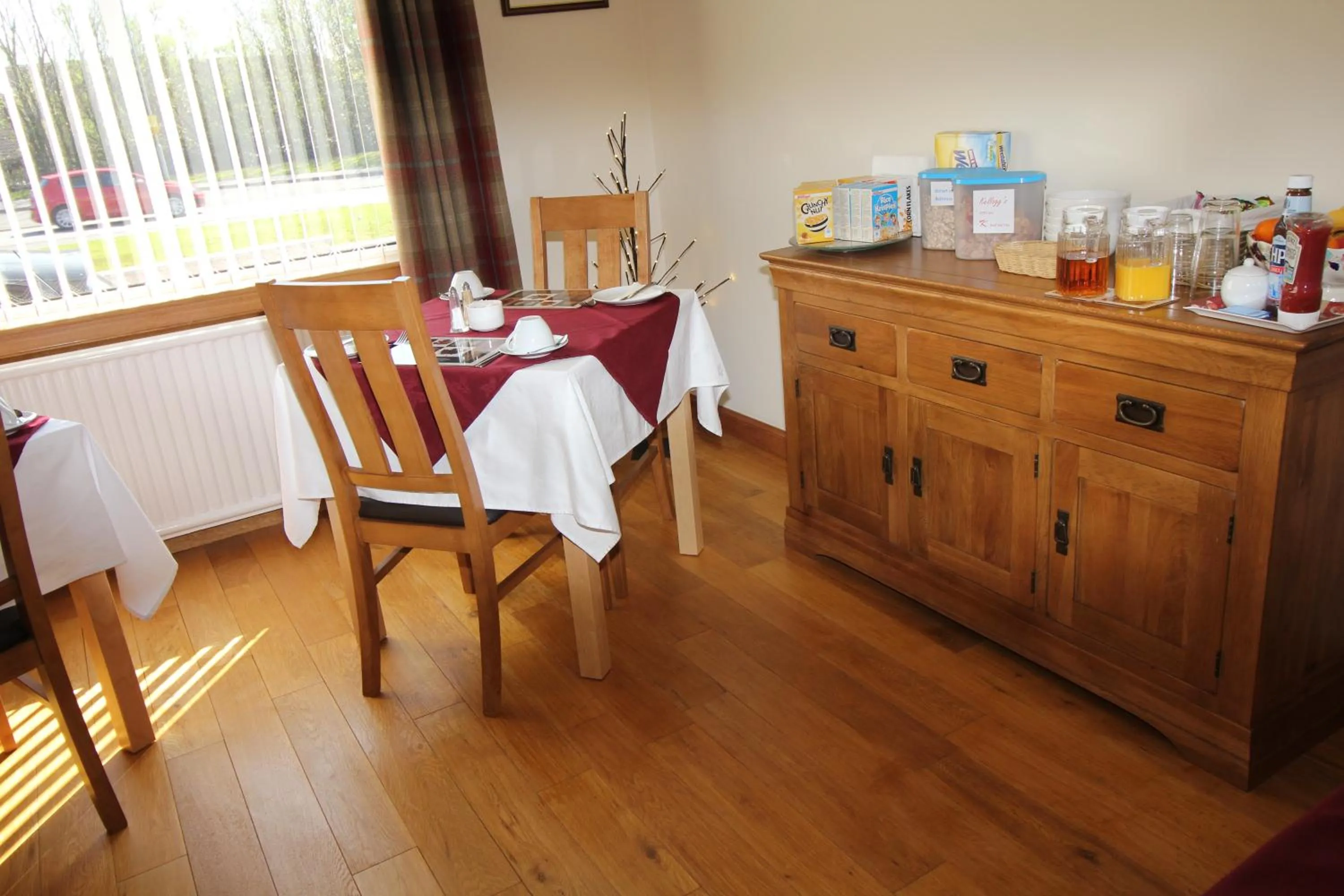 Continental breakfast in Manor House