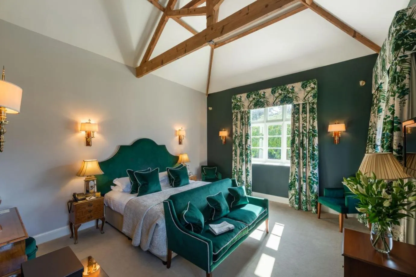 Bedroom, Bed in Rushton Hall Hotel and Spa