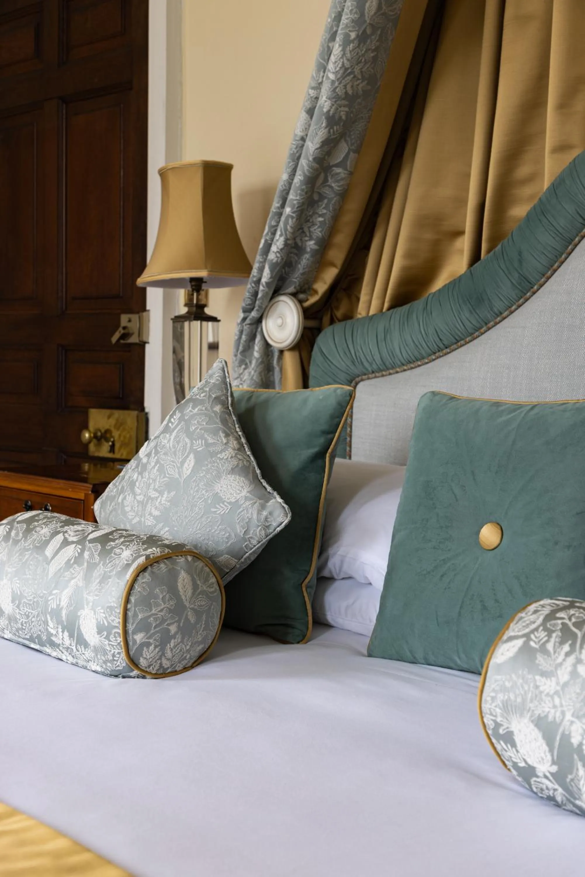 Bedroom, Bed in Hintlesham Hall Hotel