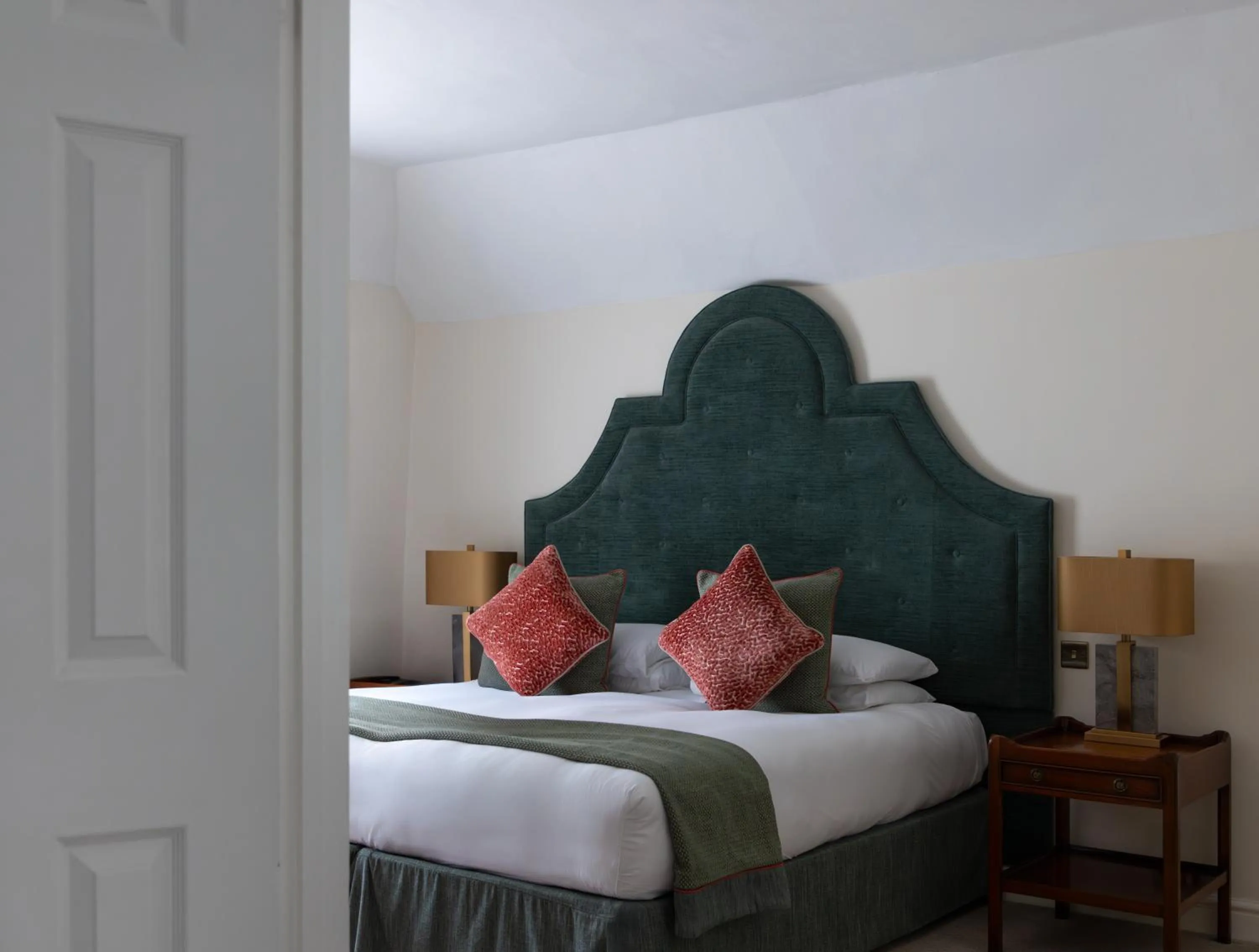 Bedroom, Bed in Hintlesham Hall Hotel