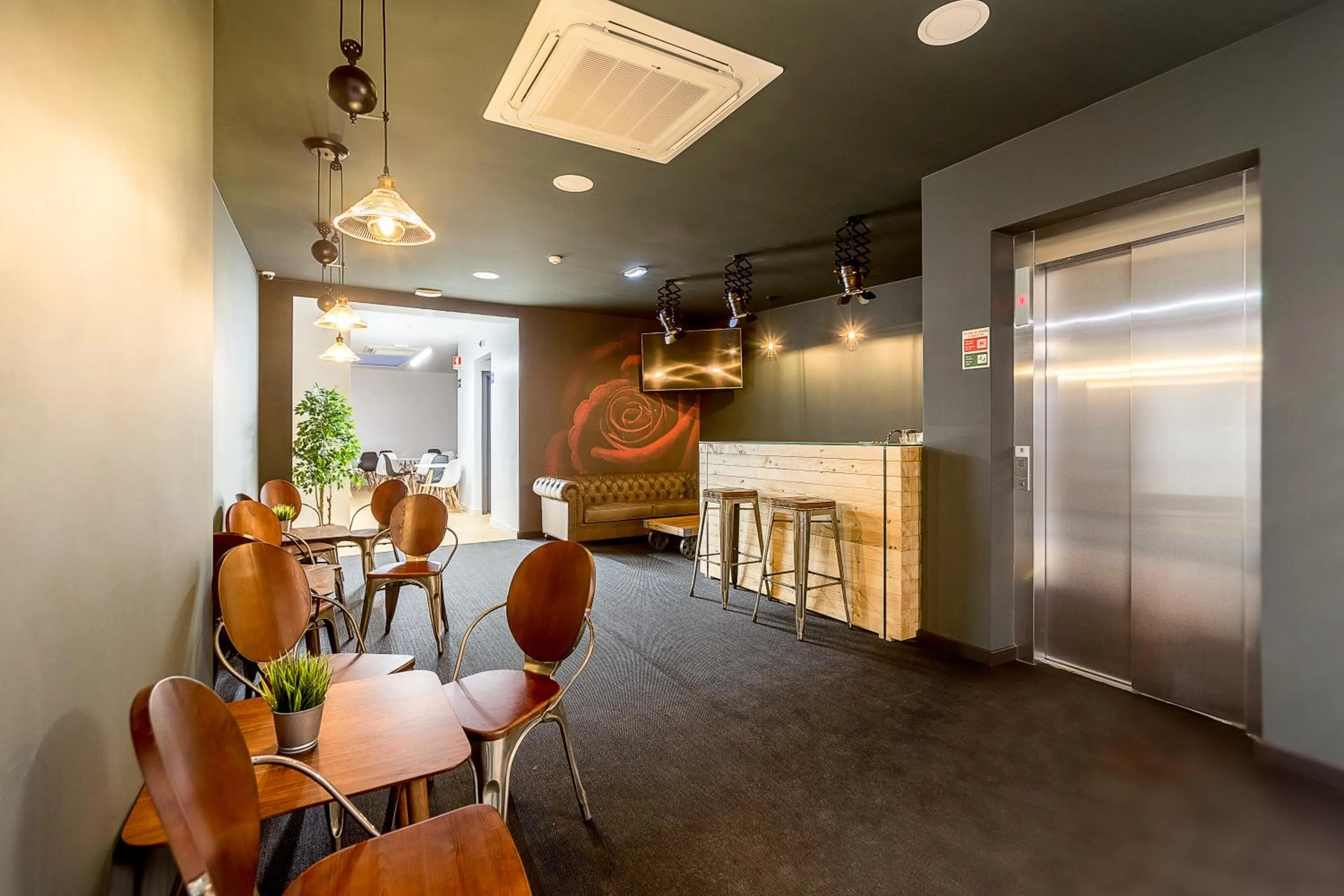 Lounge or bar in Hotel Santa Isabel