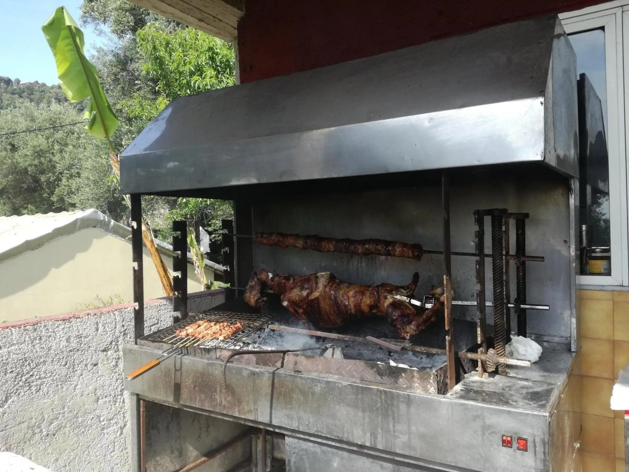 Restaurant/places to eat in Madalenas B&B