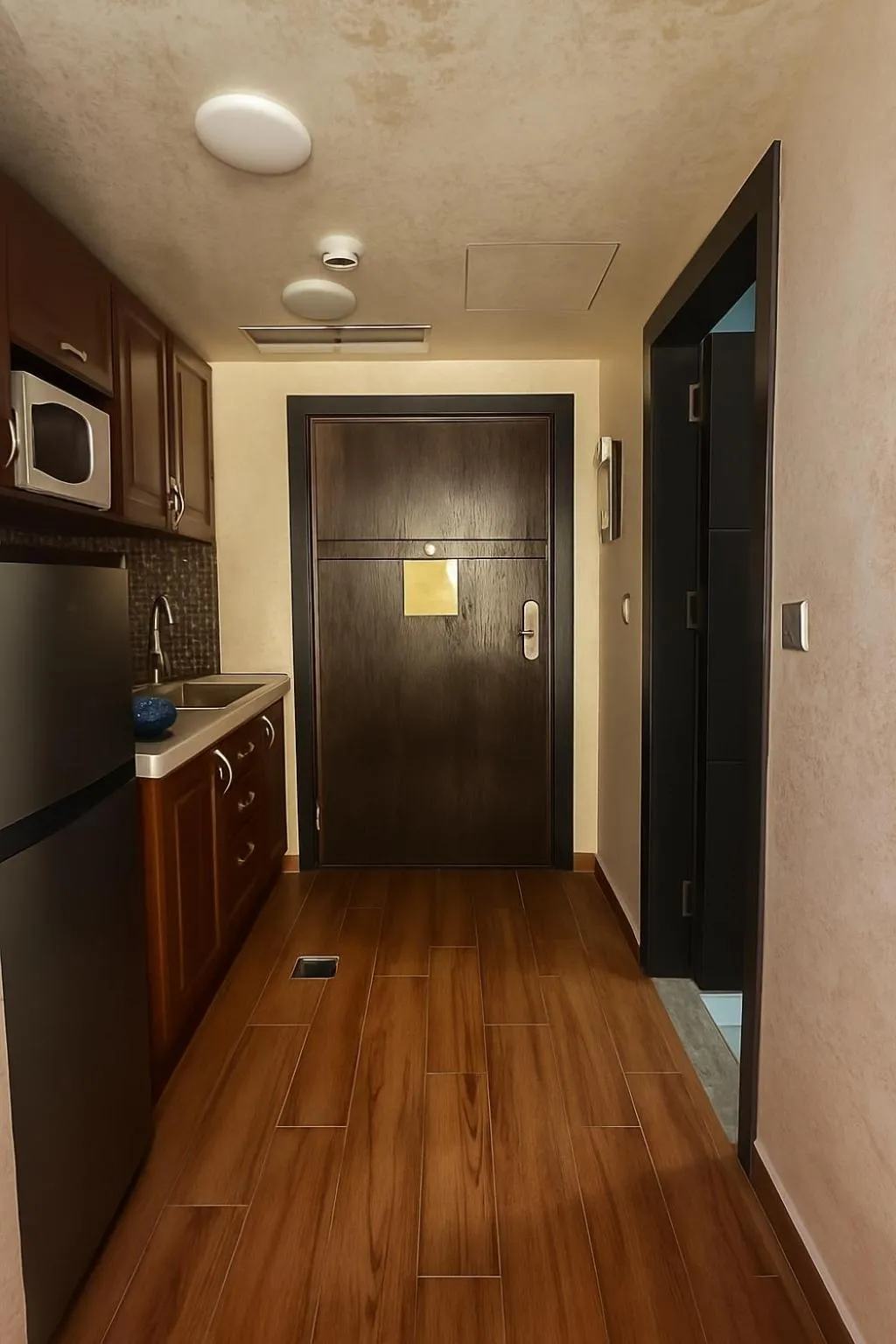 Bedroom in Aljamal Hotel