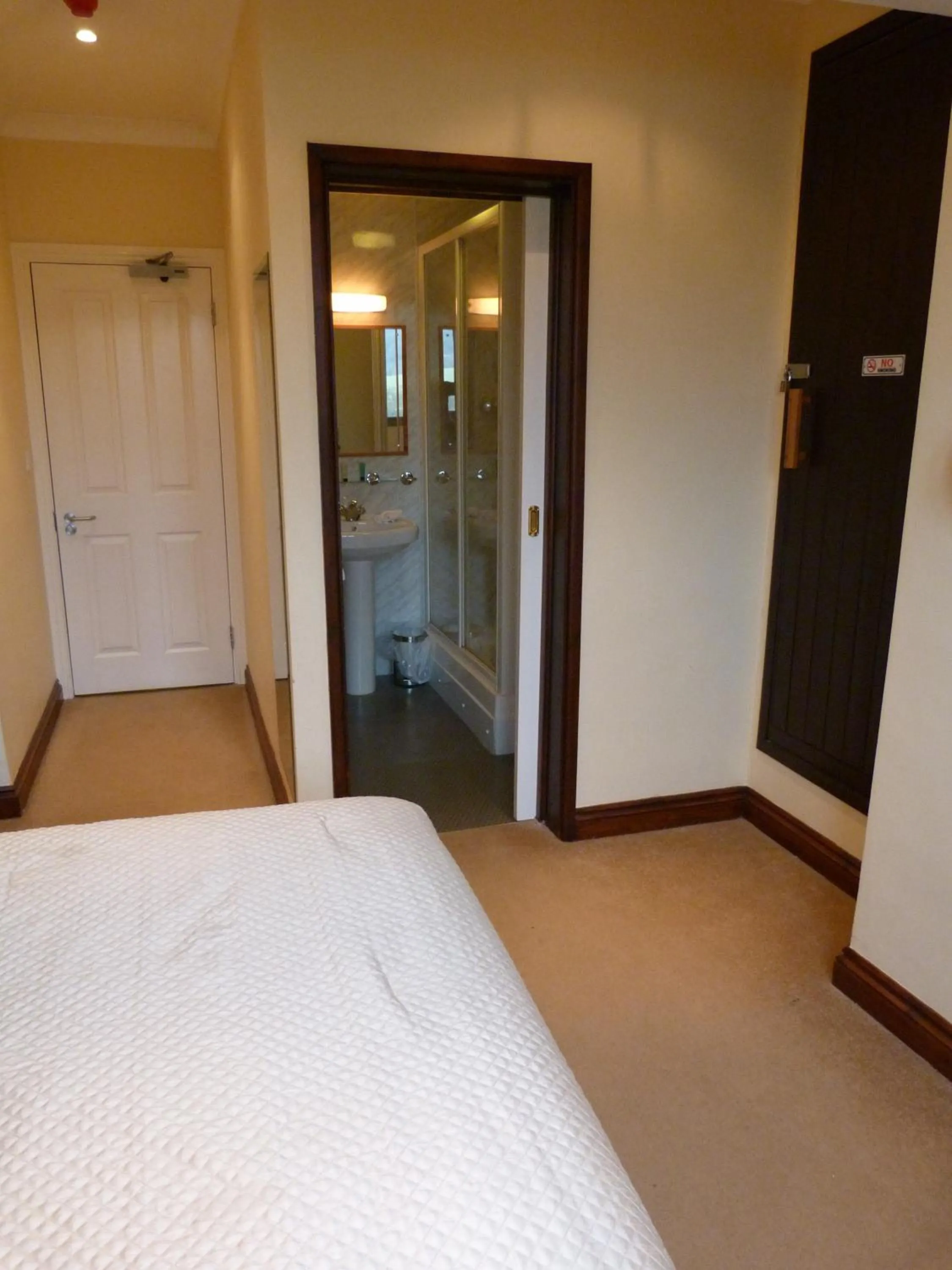 Bed in Cameley Lodge - Self Catering