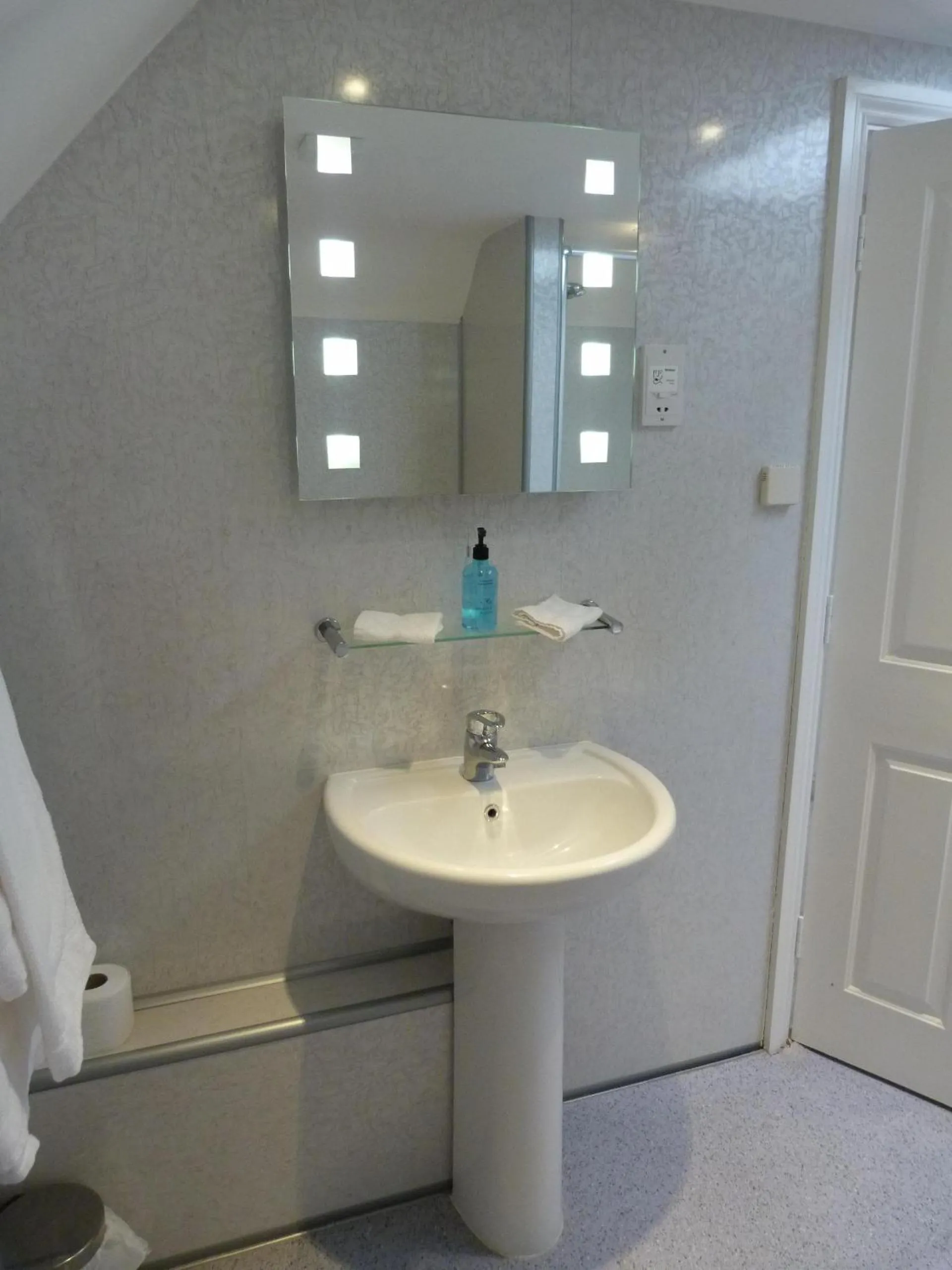 Cameley Lodge - Self Catering