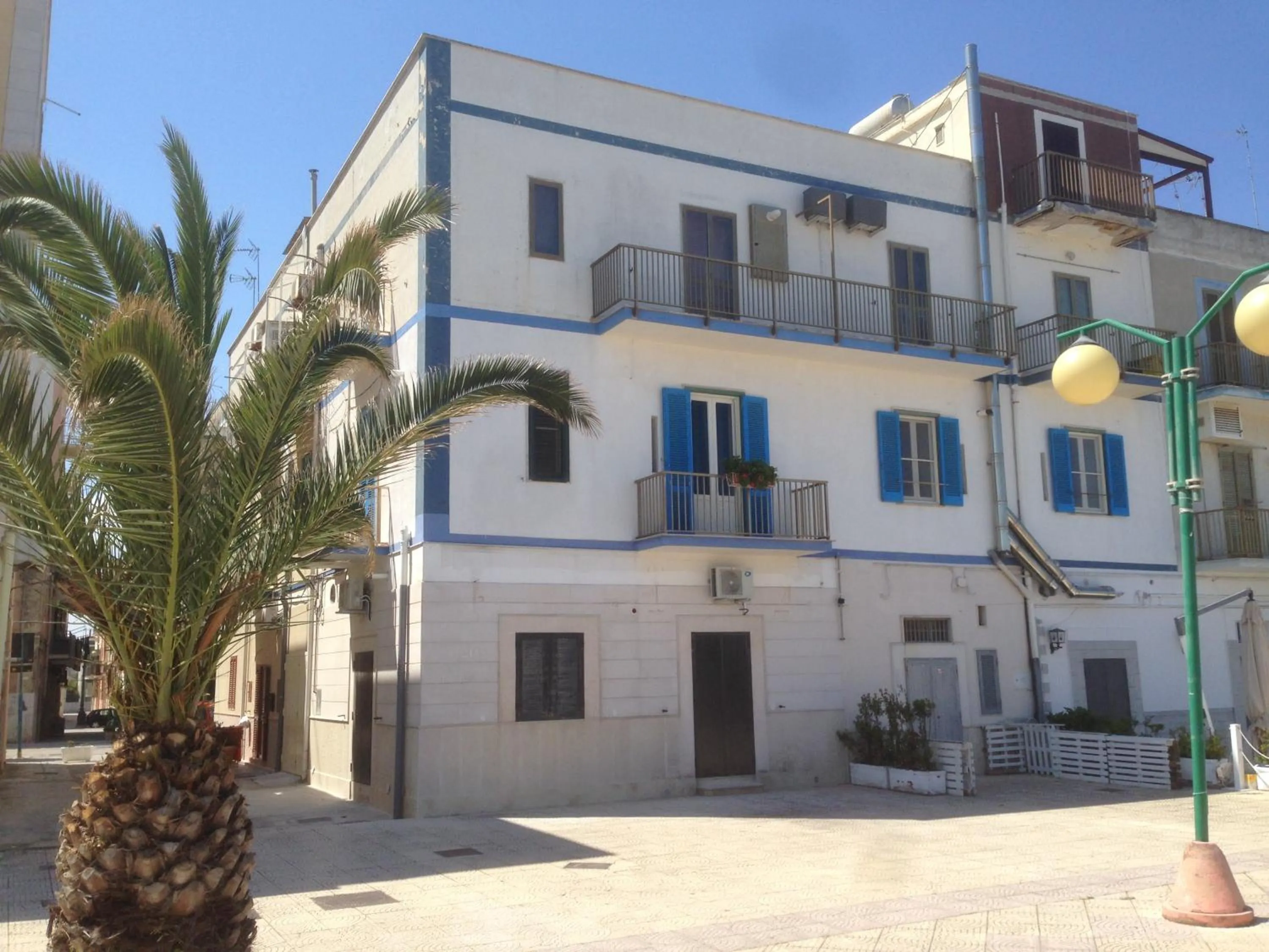 Property building in Margheritamare