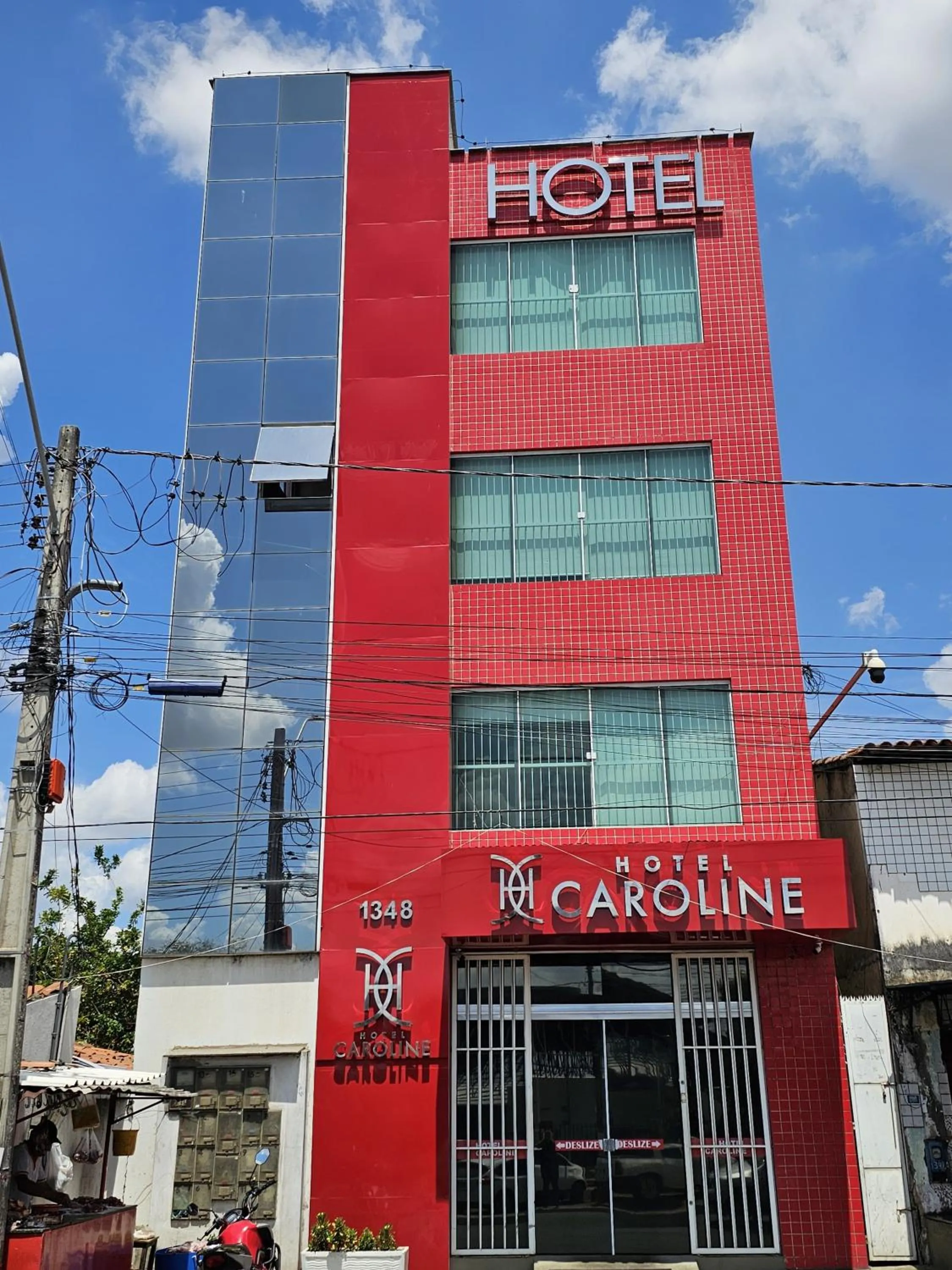 Hotel Caroline