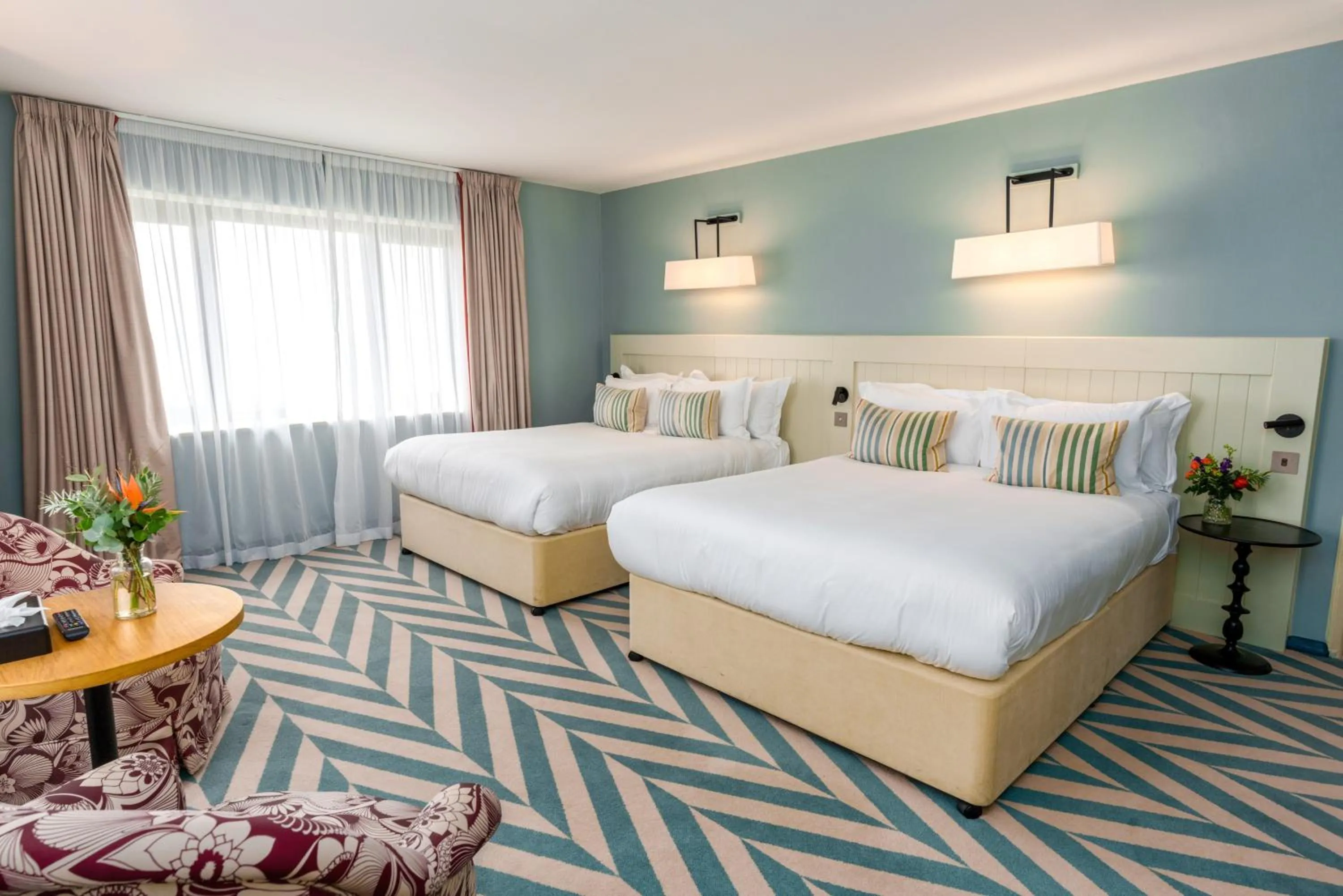 Bedroom, Bed in The Relais Cooden Beach and Spa