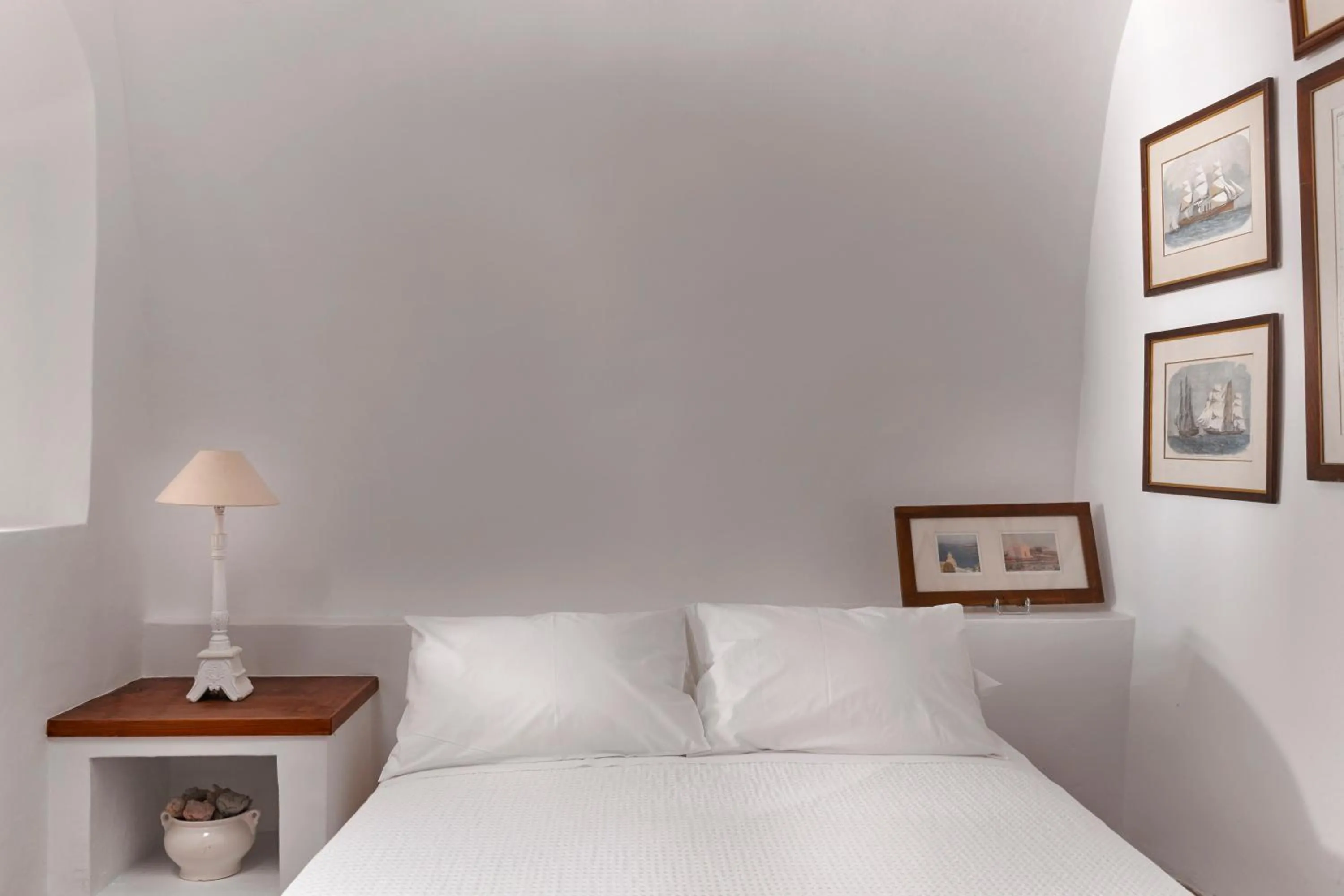 Bed in Nautilus Villa