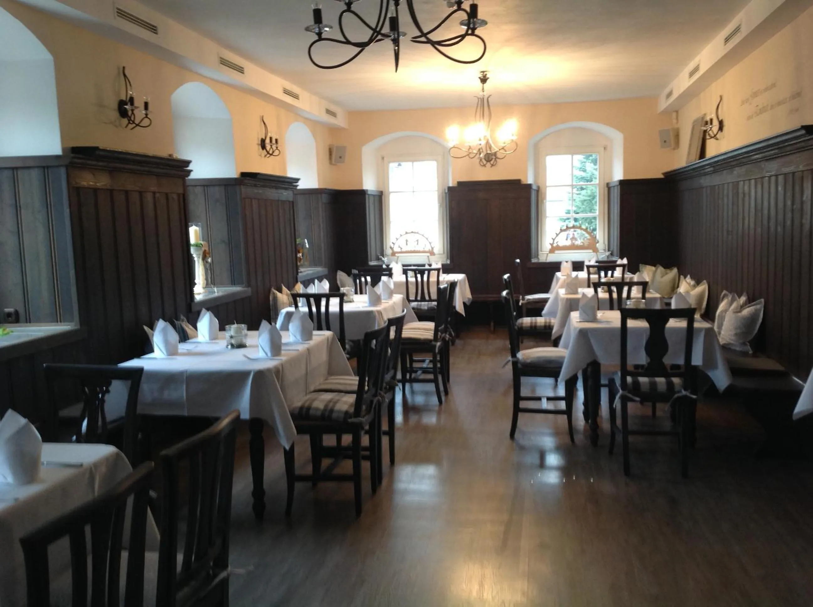 Food and drinks in bei Zwillings Hotel & Restaurant