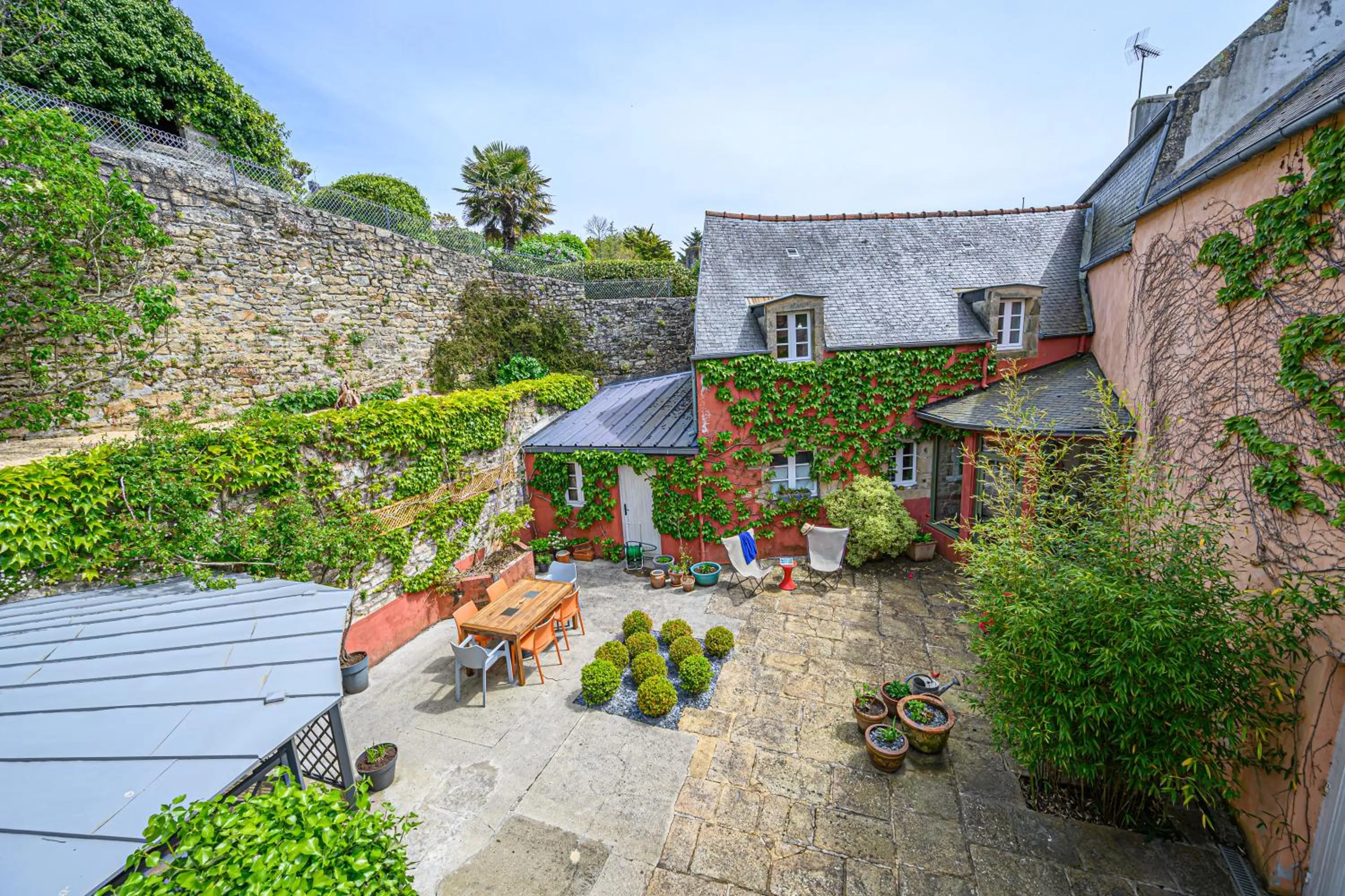 Property building in Le 29 d'à côté