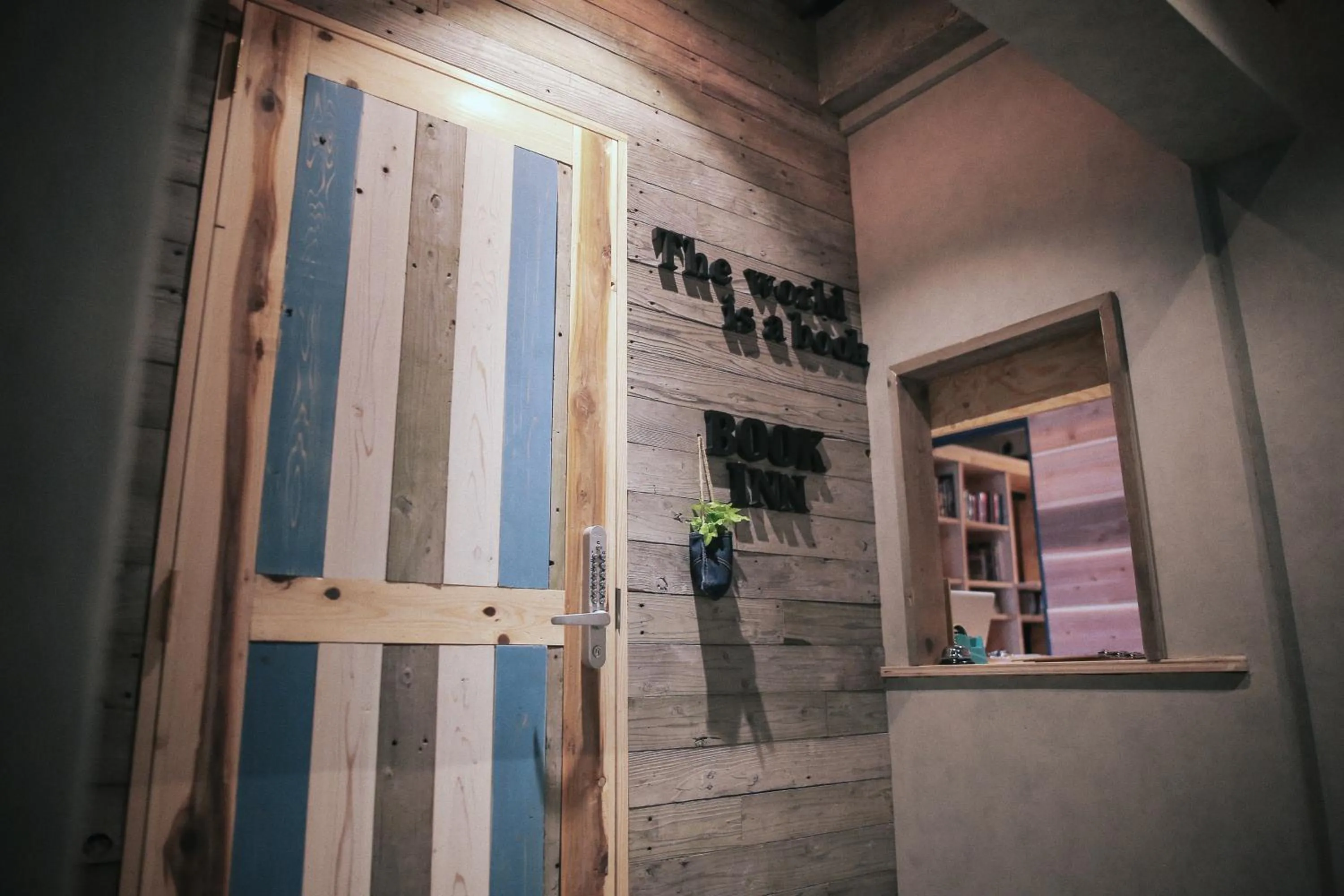 bnbplus Niigata Book Inn