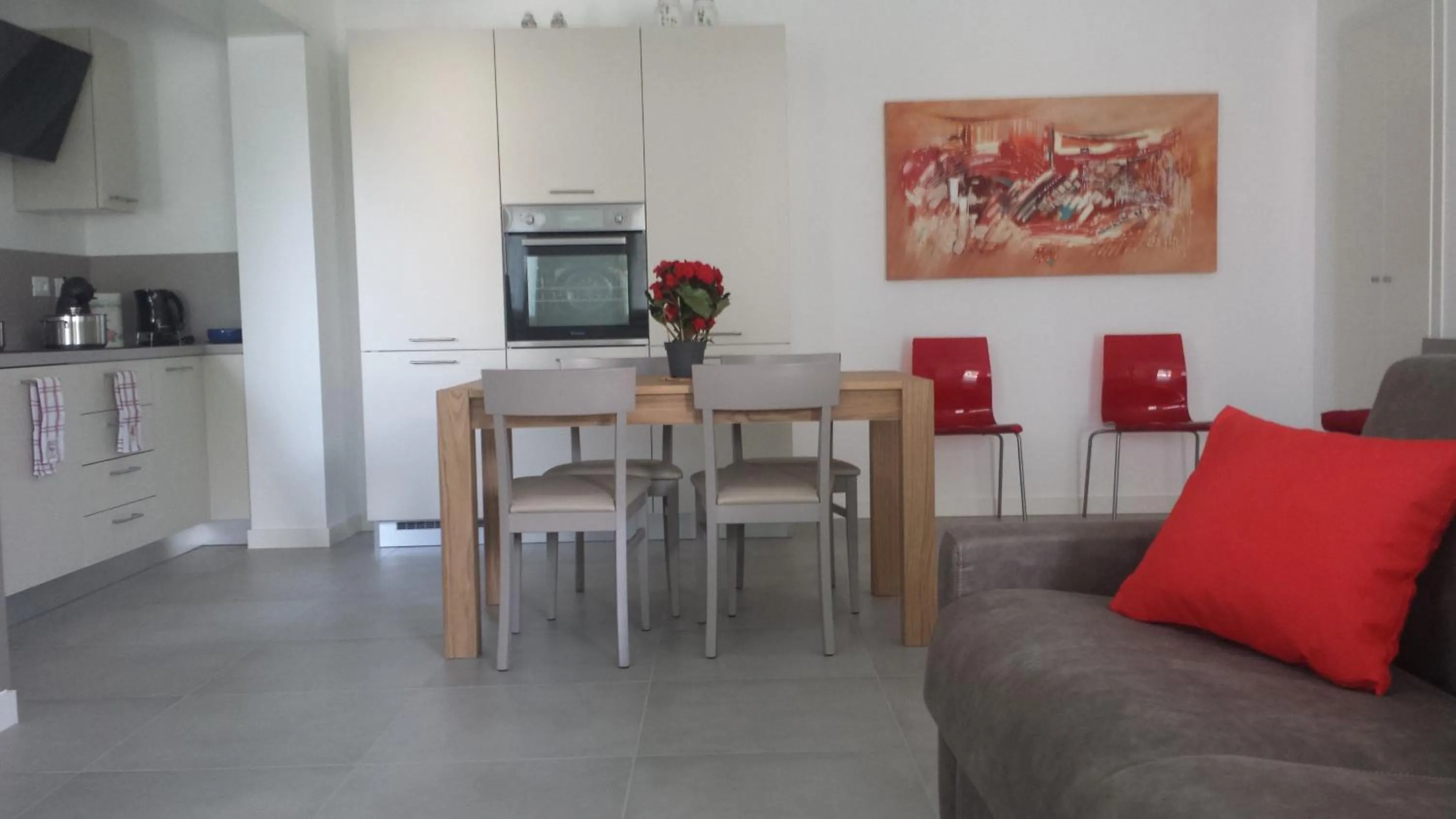 Alma Apartment