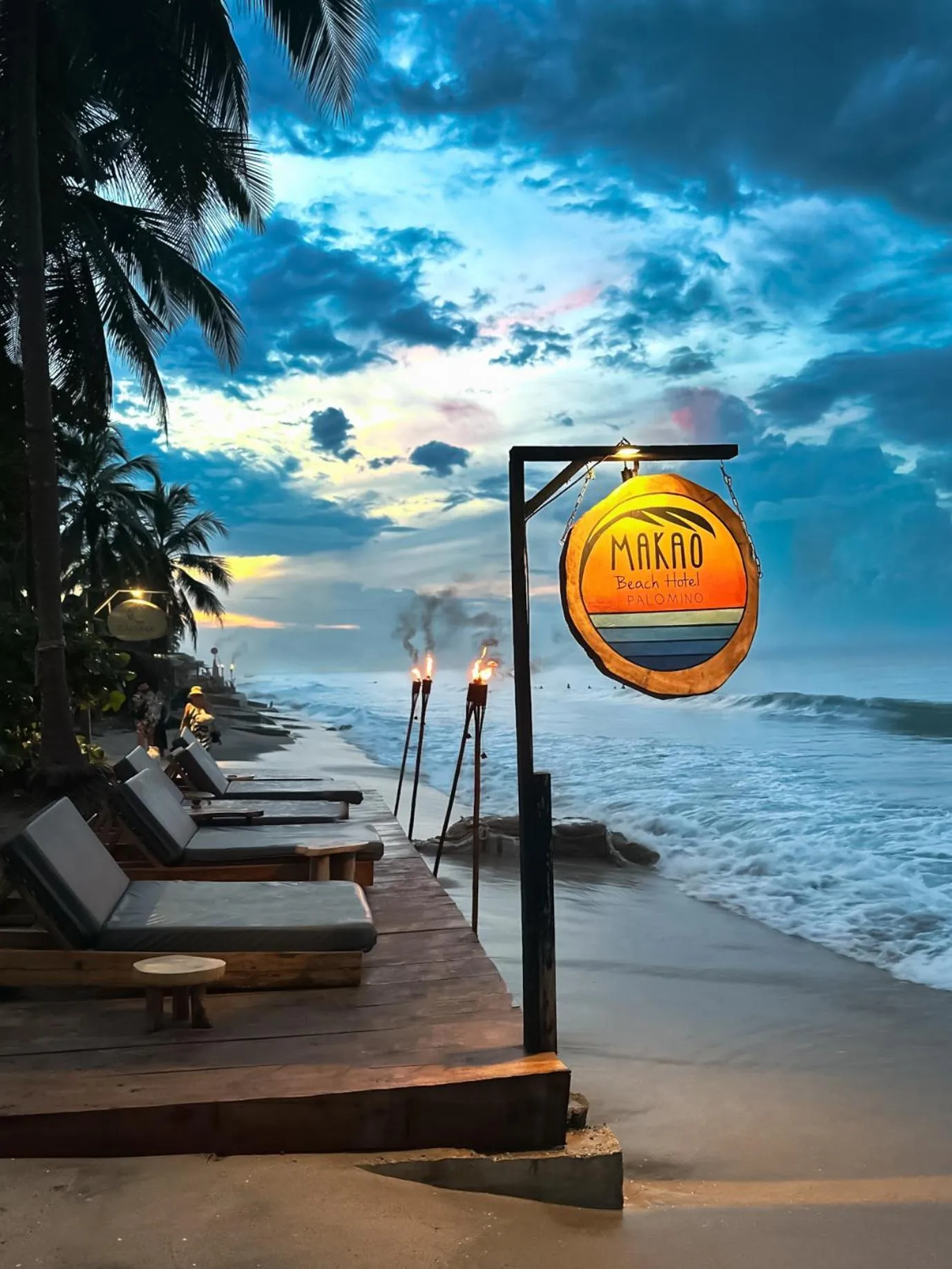 Beach in Makao Beach Hotel