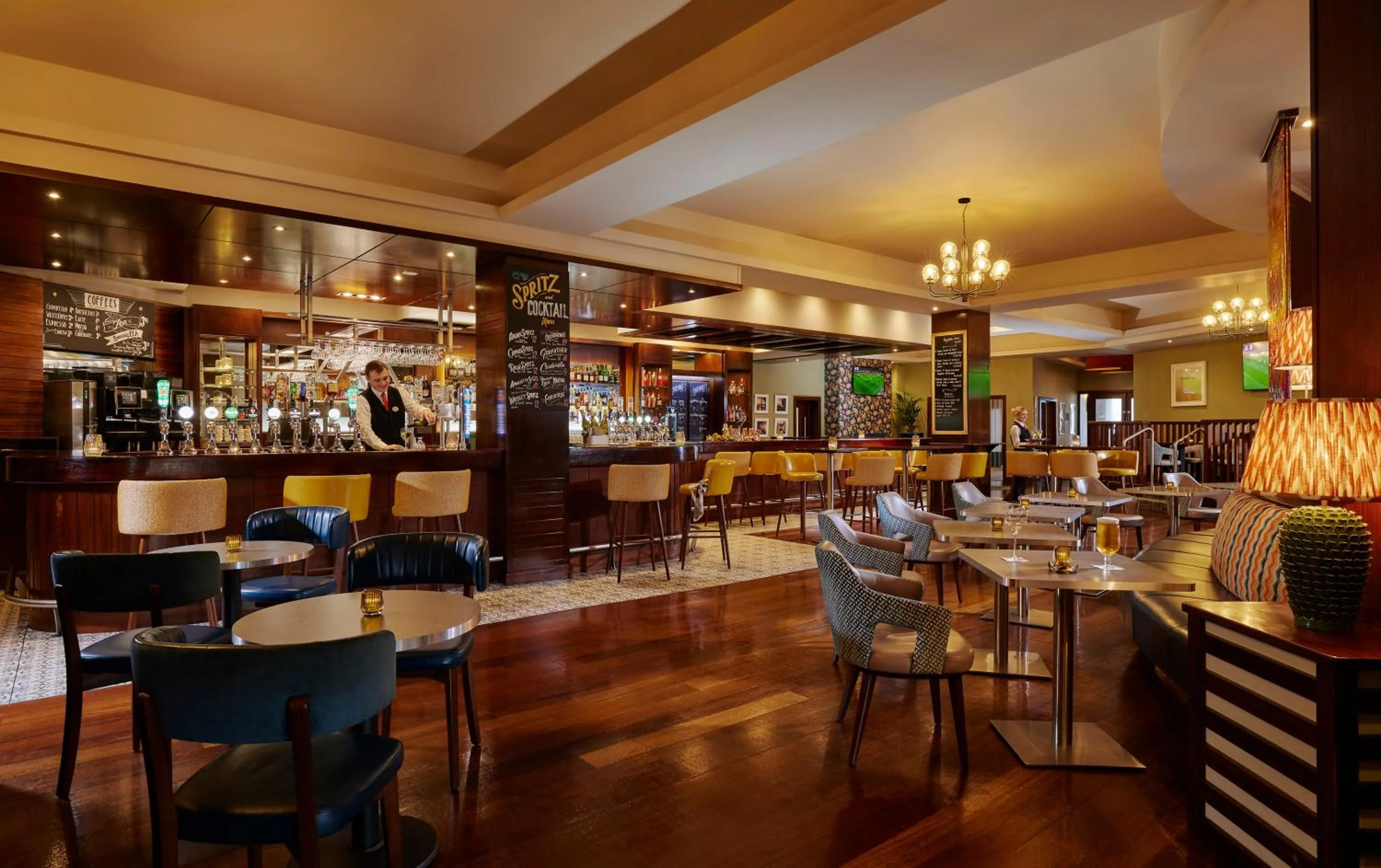 Lounge or bar in Carrigaline Court Hotel & Leisure Centre