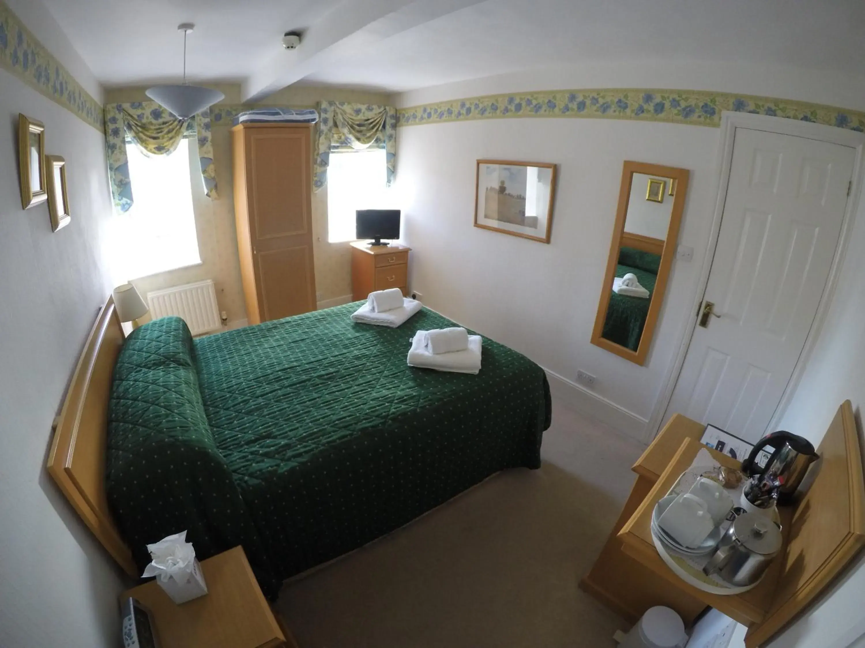 Bed in Yarn Market Hotel Bed in Yarn Market Hotel