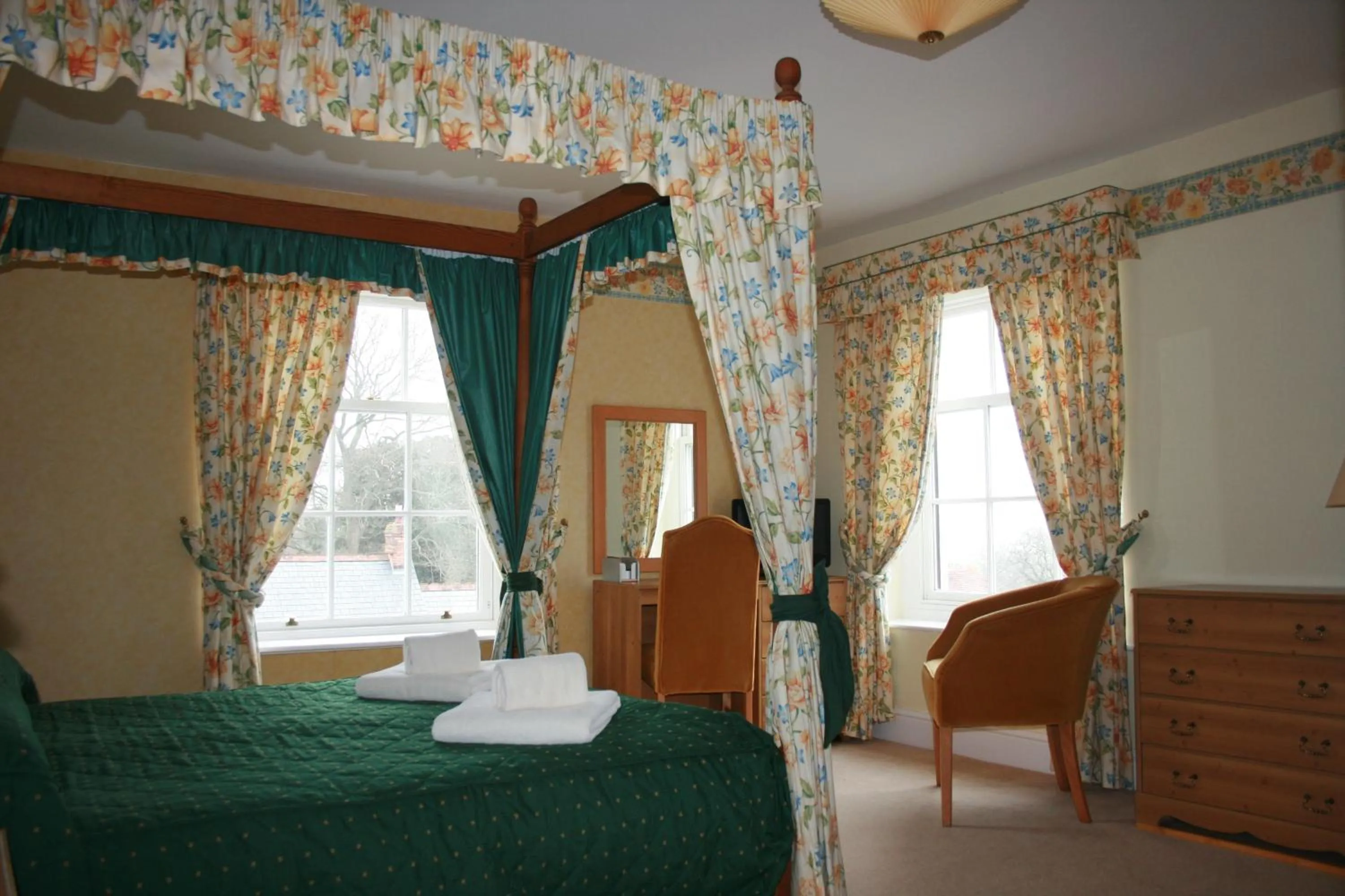 Bedroom, Bed in Yarn Market Hotel