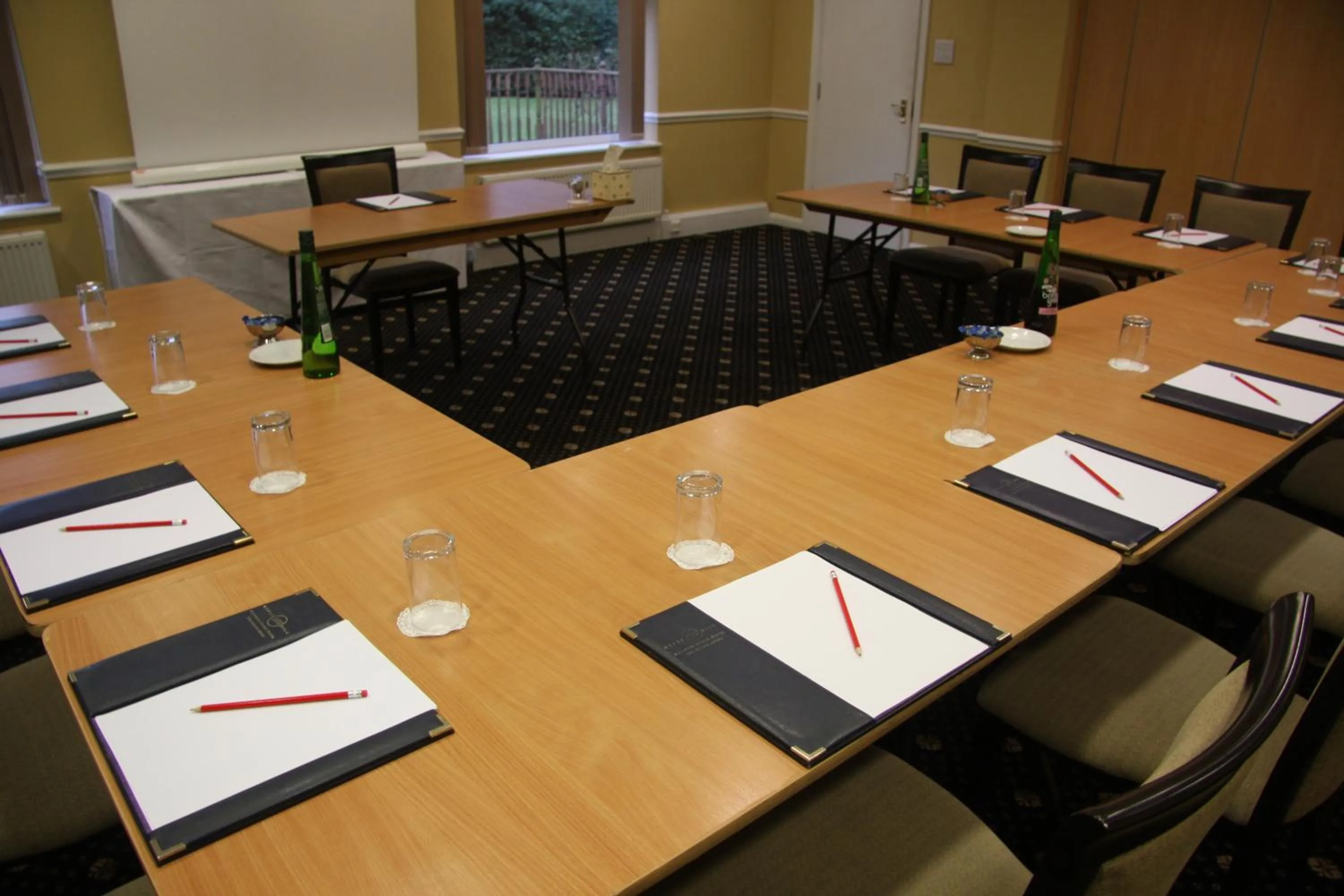 Business facilities, Business Area/Conference Room in Gipsy Hill Hotel