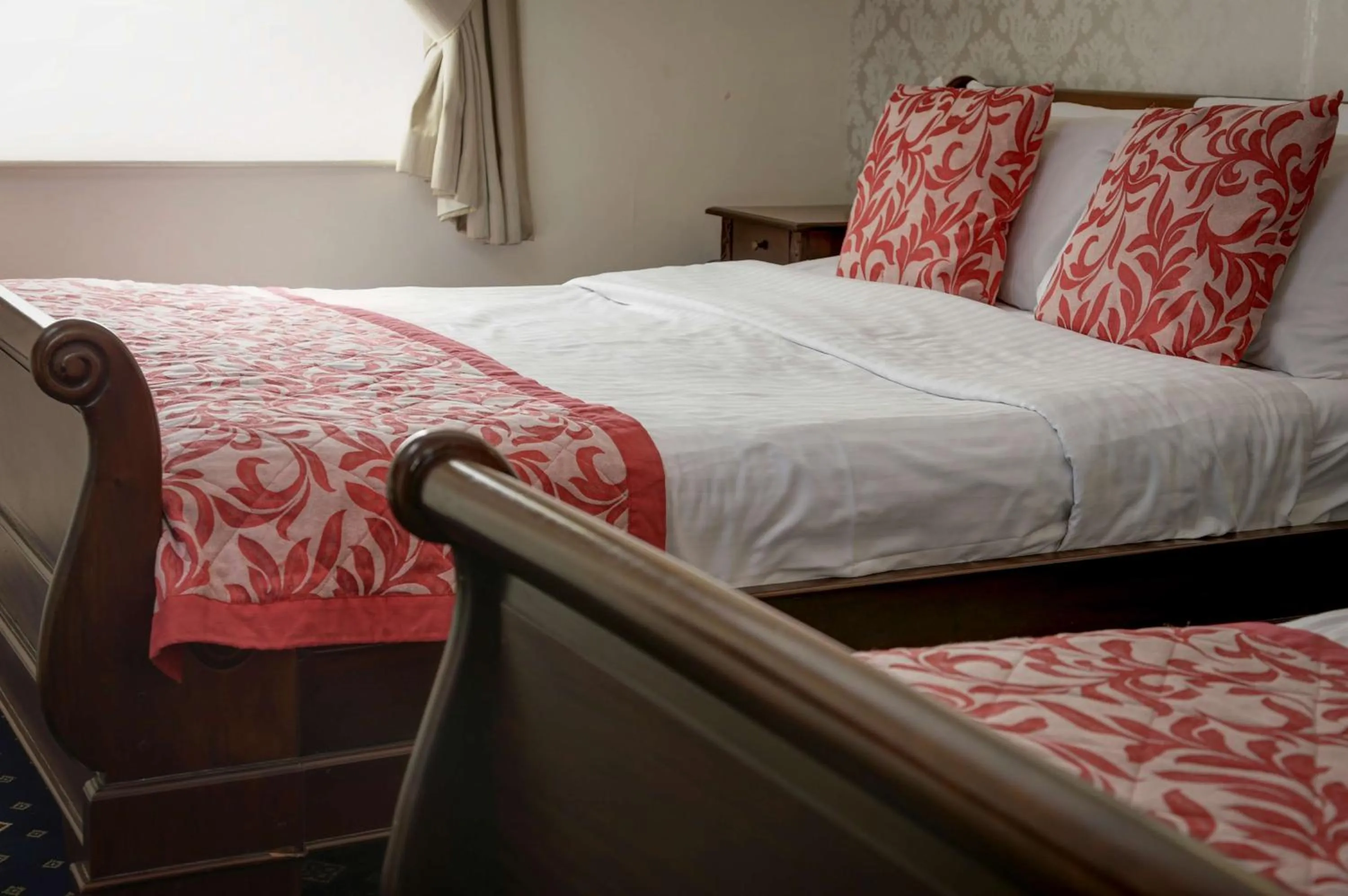 Family Room with Lake View in Normanton Park Hotel, Sure Hotel Collection by Best Western